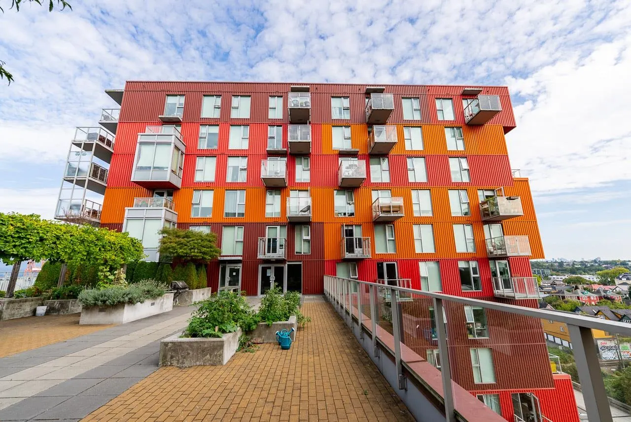 983 E Hastings Street #1006