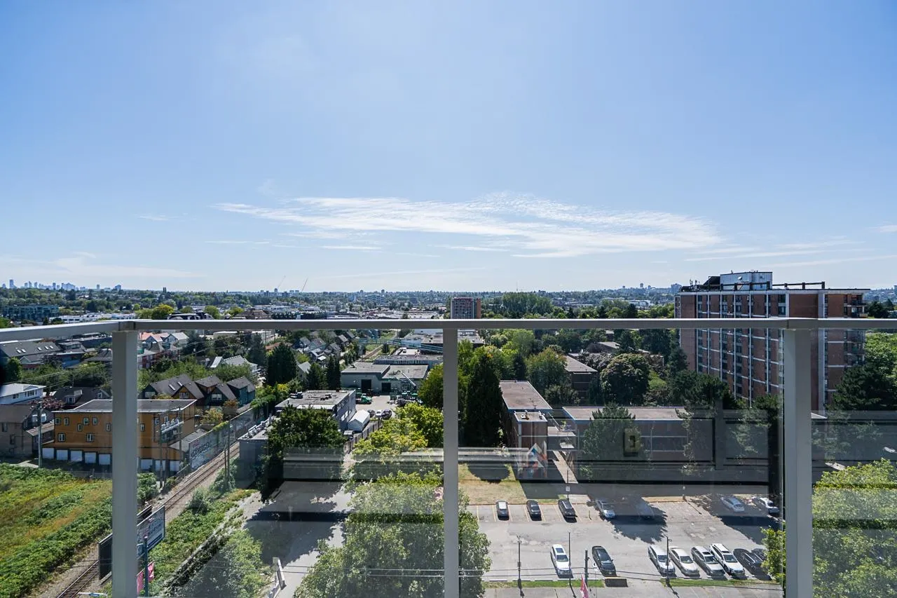 983 E Hastings Street #1006