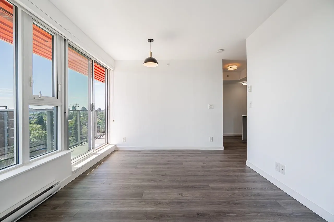 983 E Hastings Street #1006