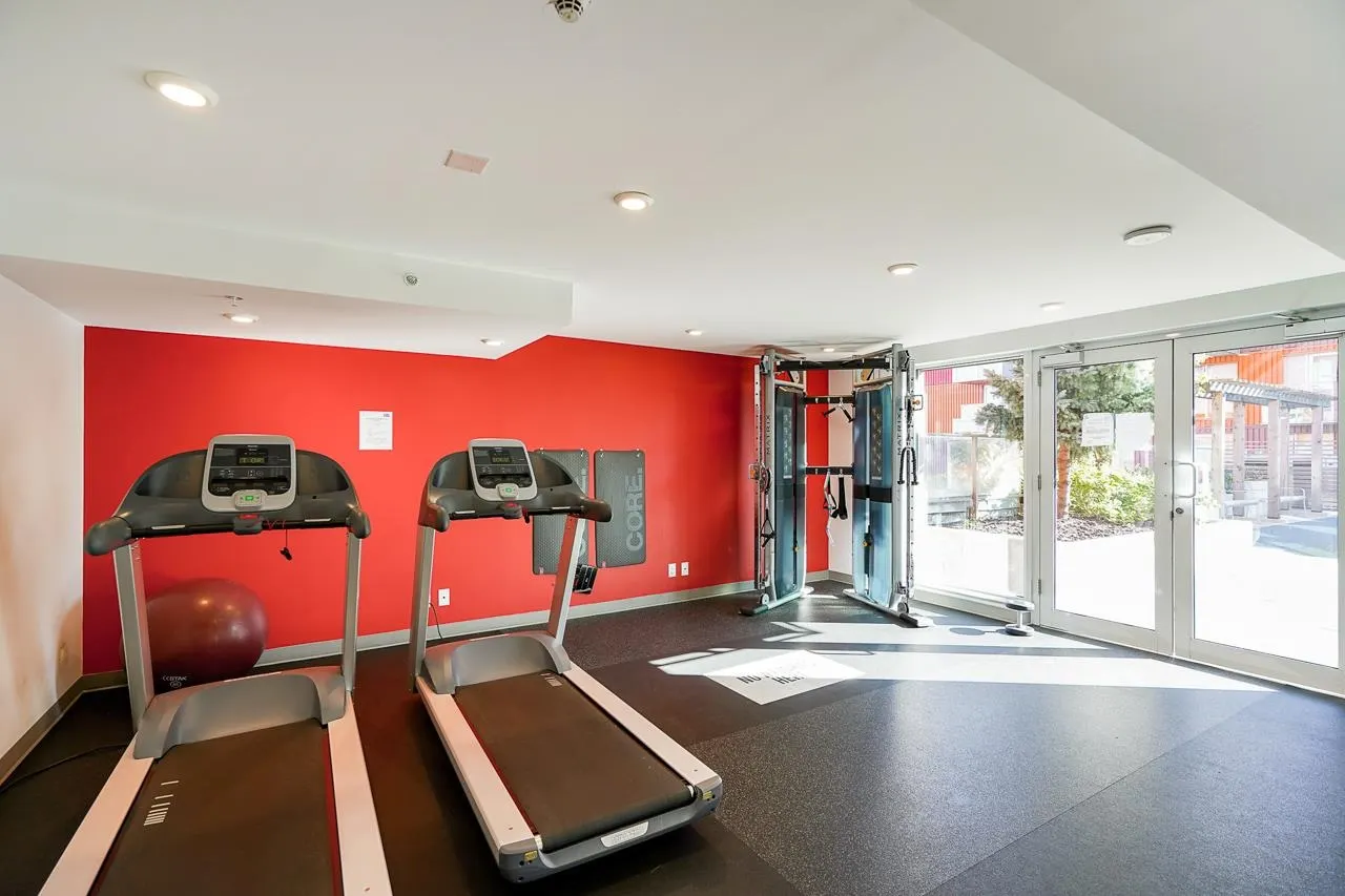 983 E Hastings Street #1006