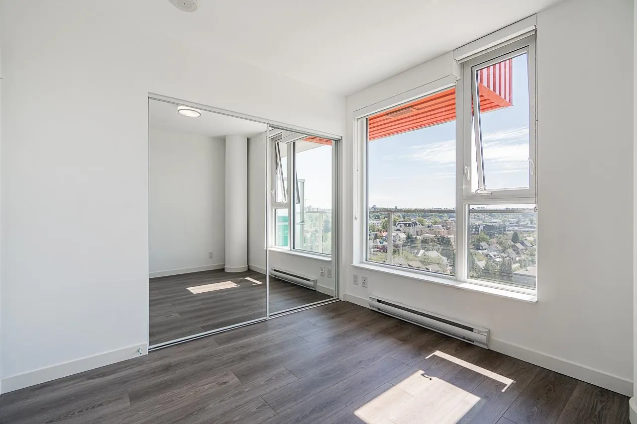 983 E Hastings Street #1006