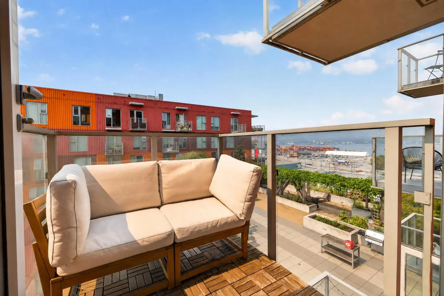 983 E Hastings Street #1009