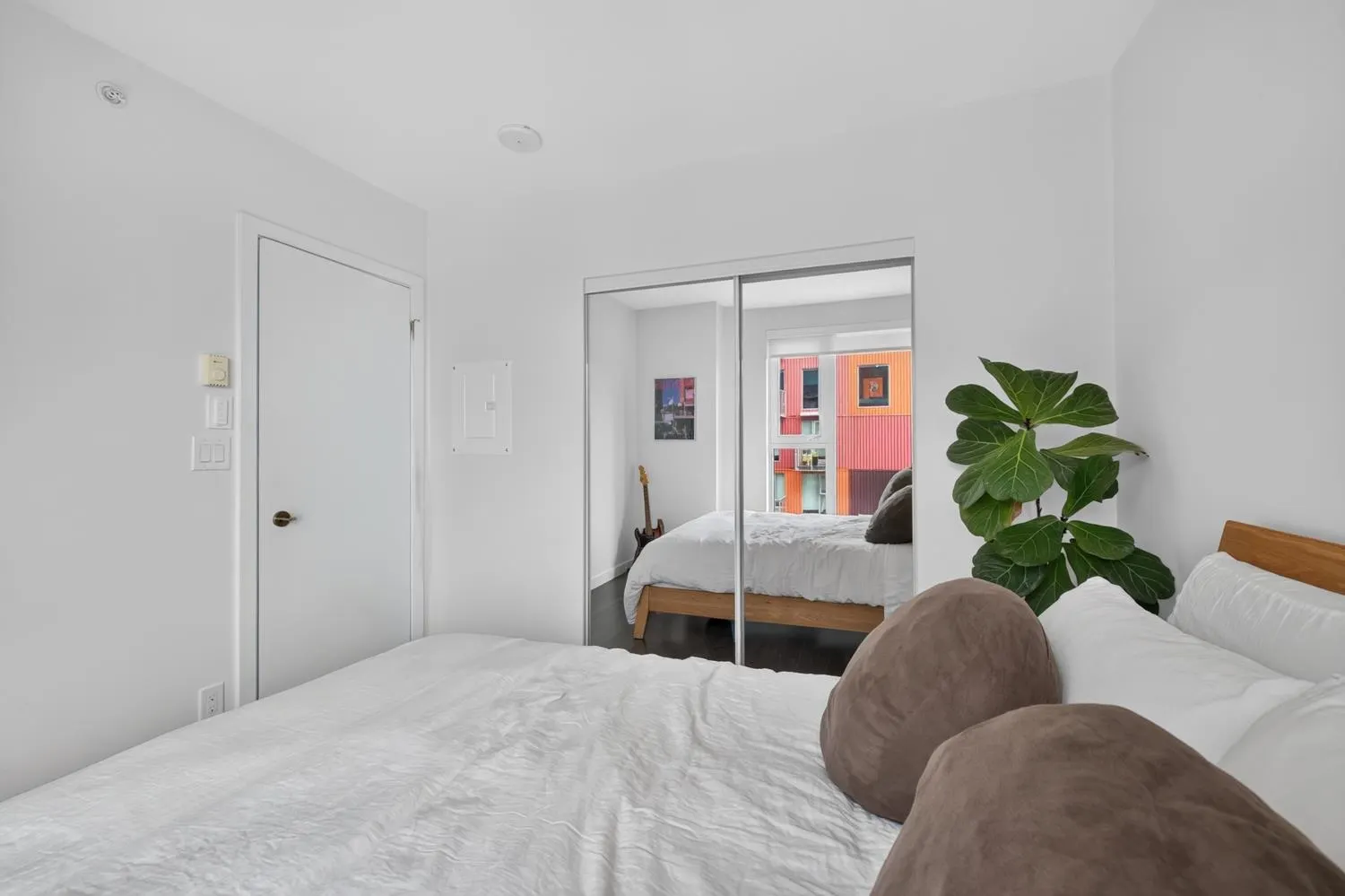 983 E Hastings Street #1009