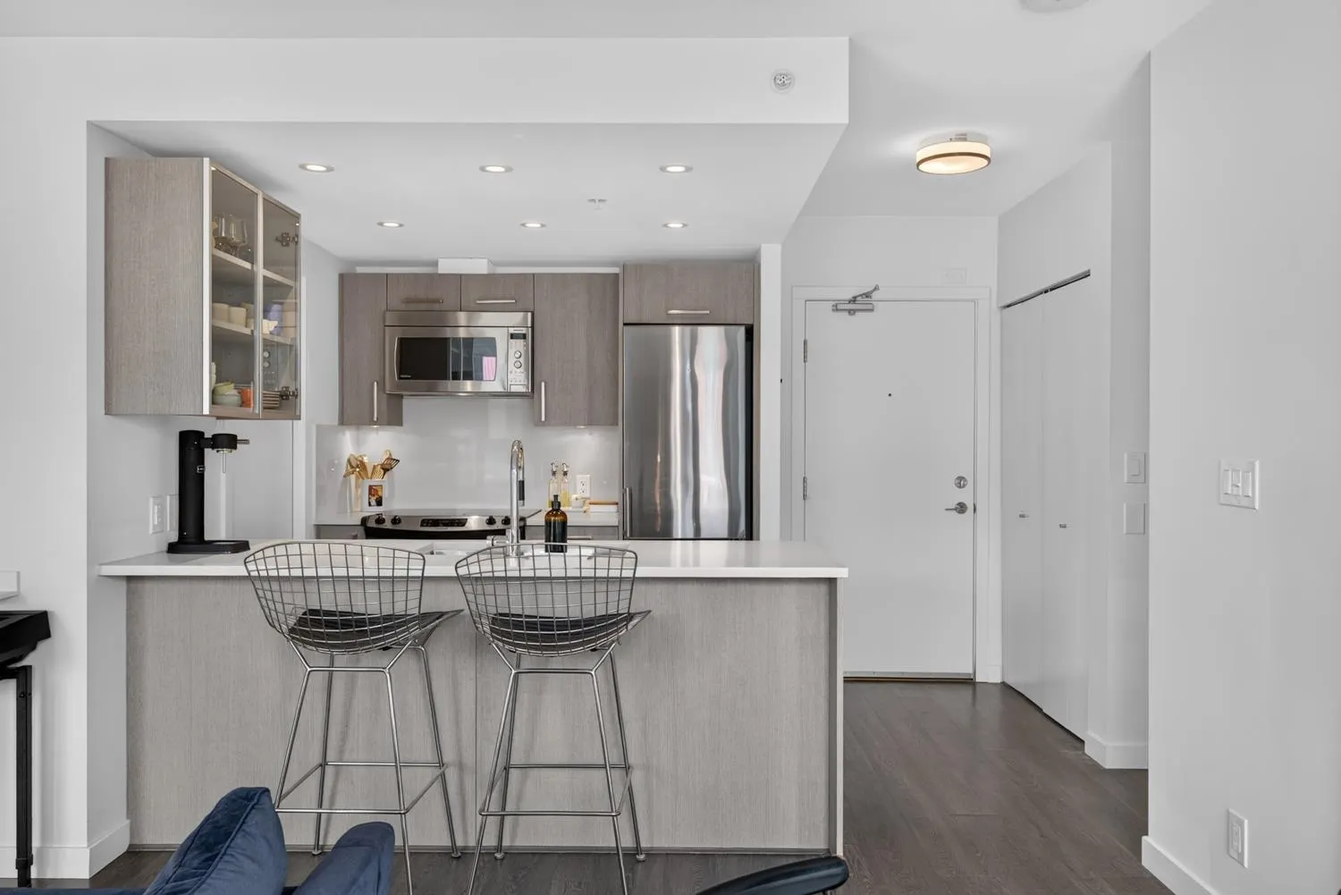 983 E Hastings Street #1009