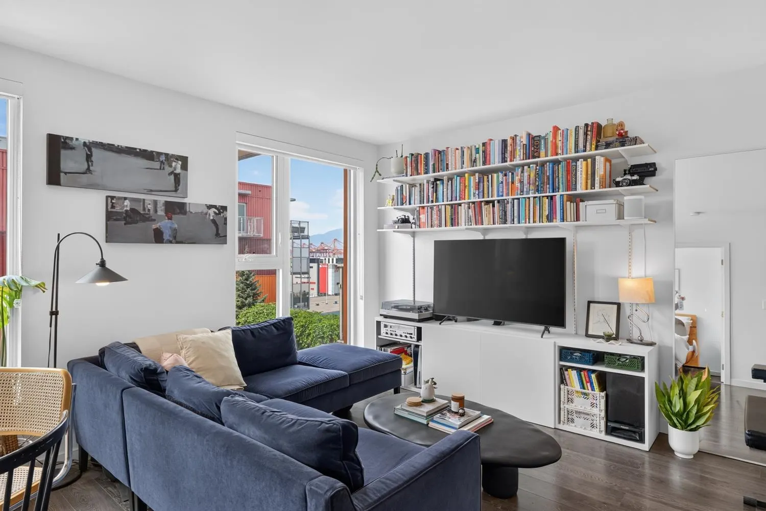 983 E Hastings Street #1009