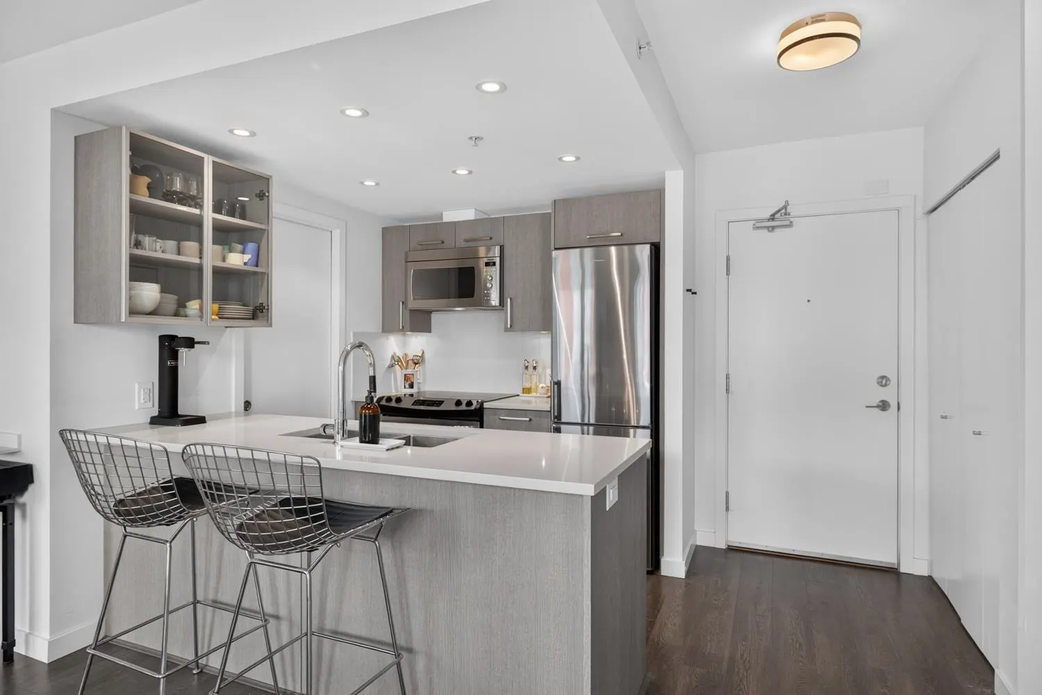 983 E Hastings Street #1009