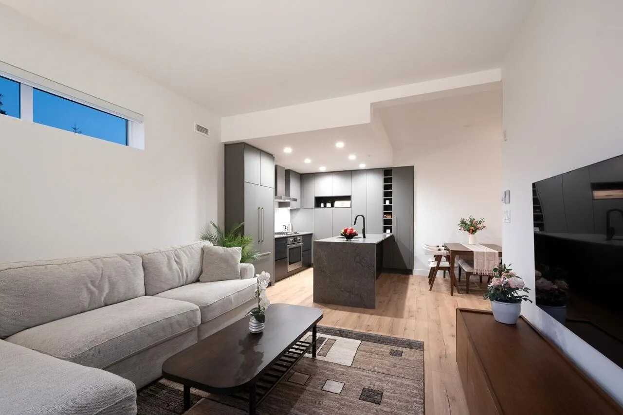 55 Klahanie Drive #312