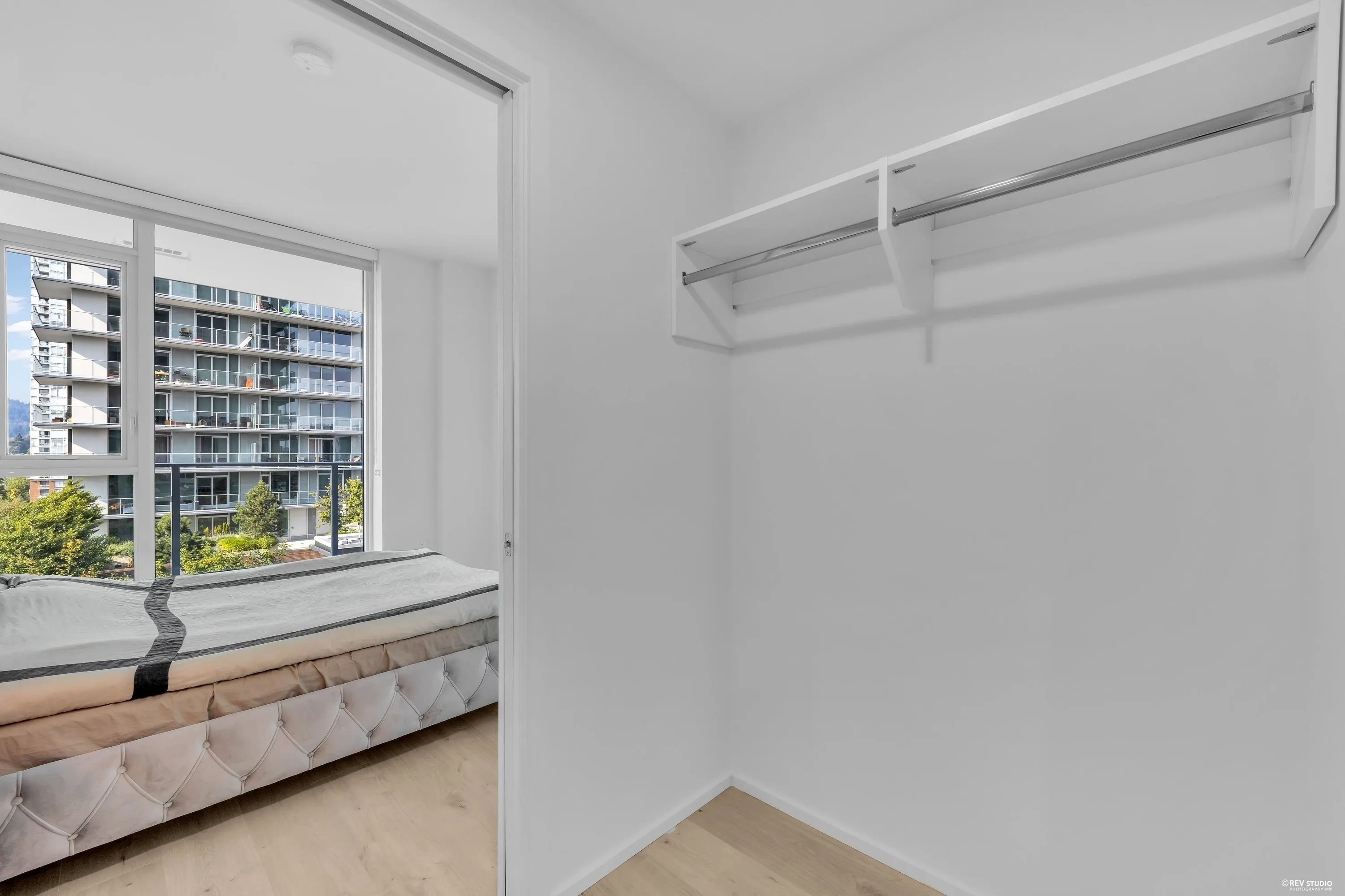 3833 Evergreen Place #911