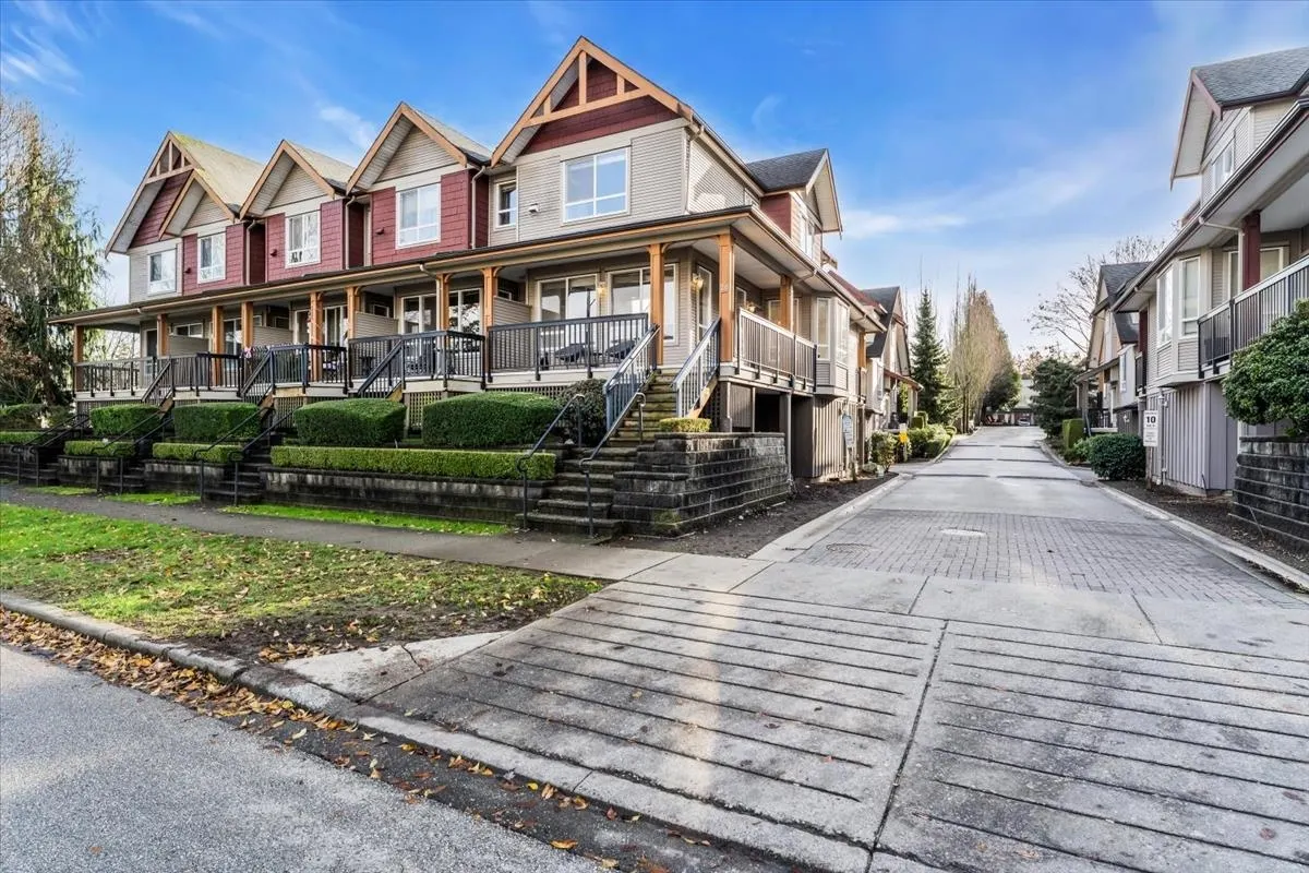 16772 61 Avenue #26