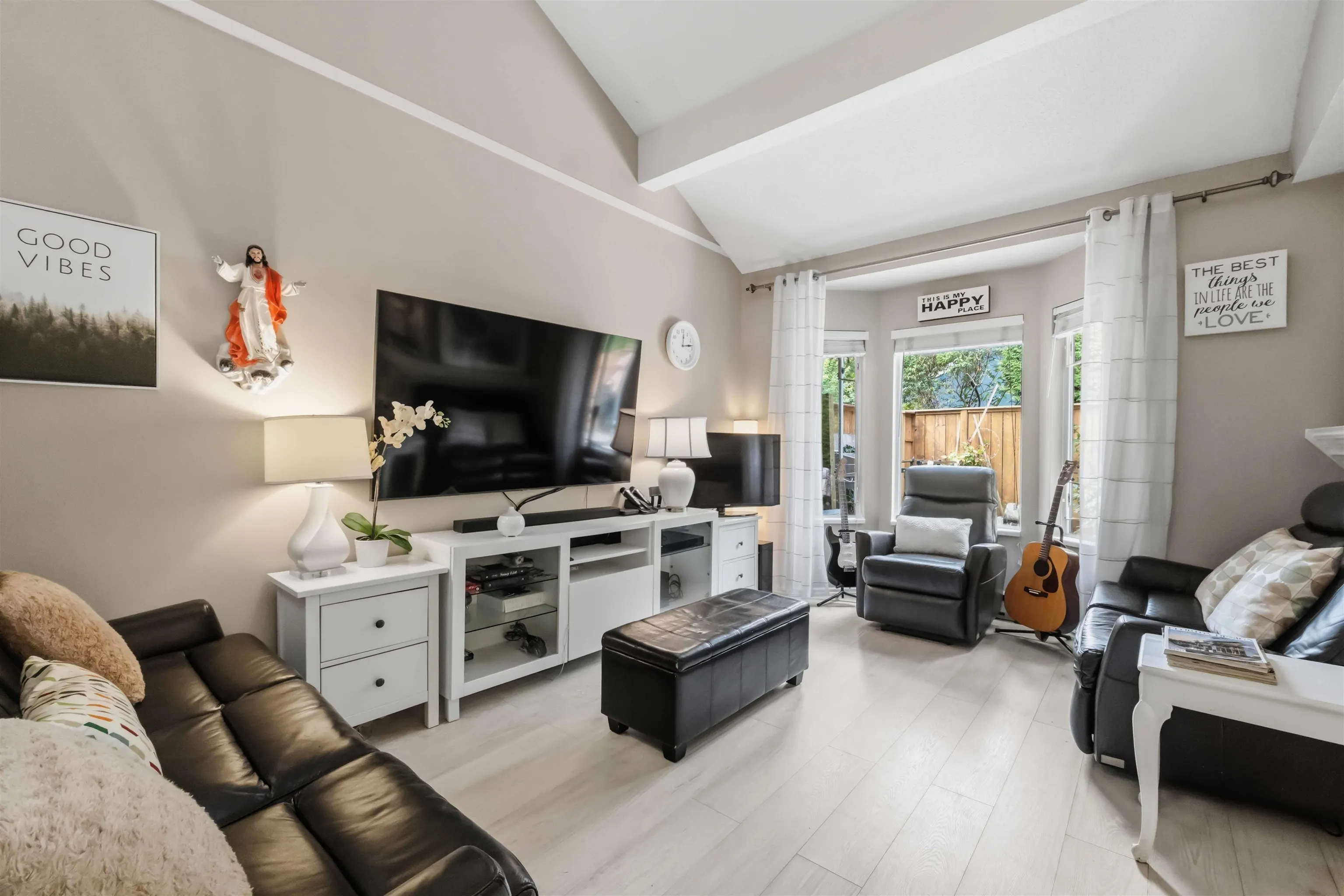 10094 154 Street #2