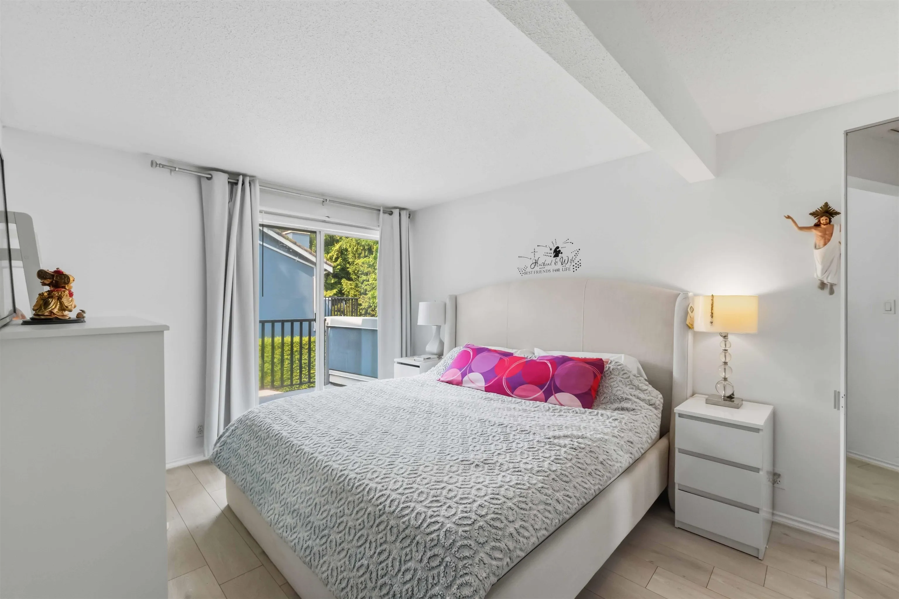 10094 154 Street #2
