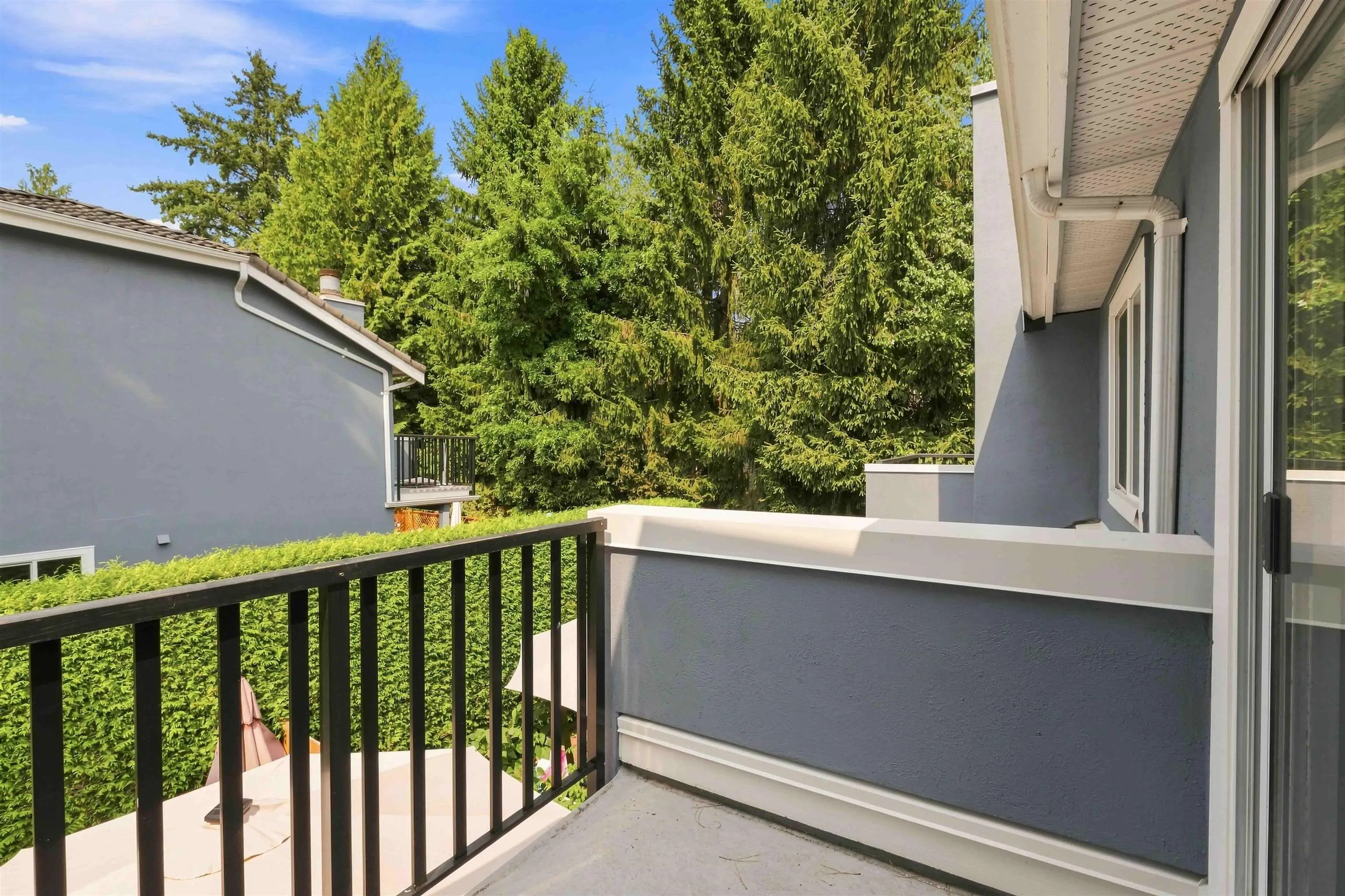 10094 154 Street #2