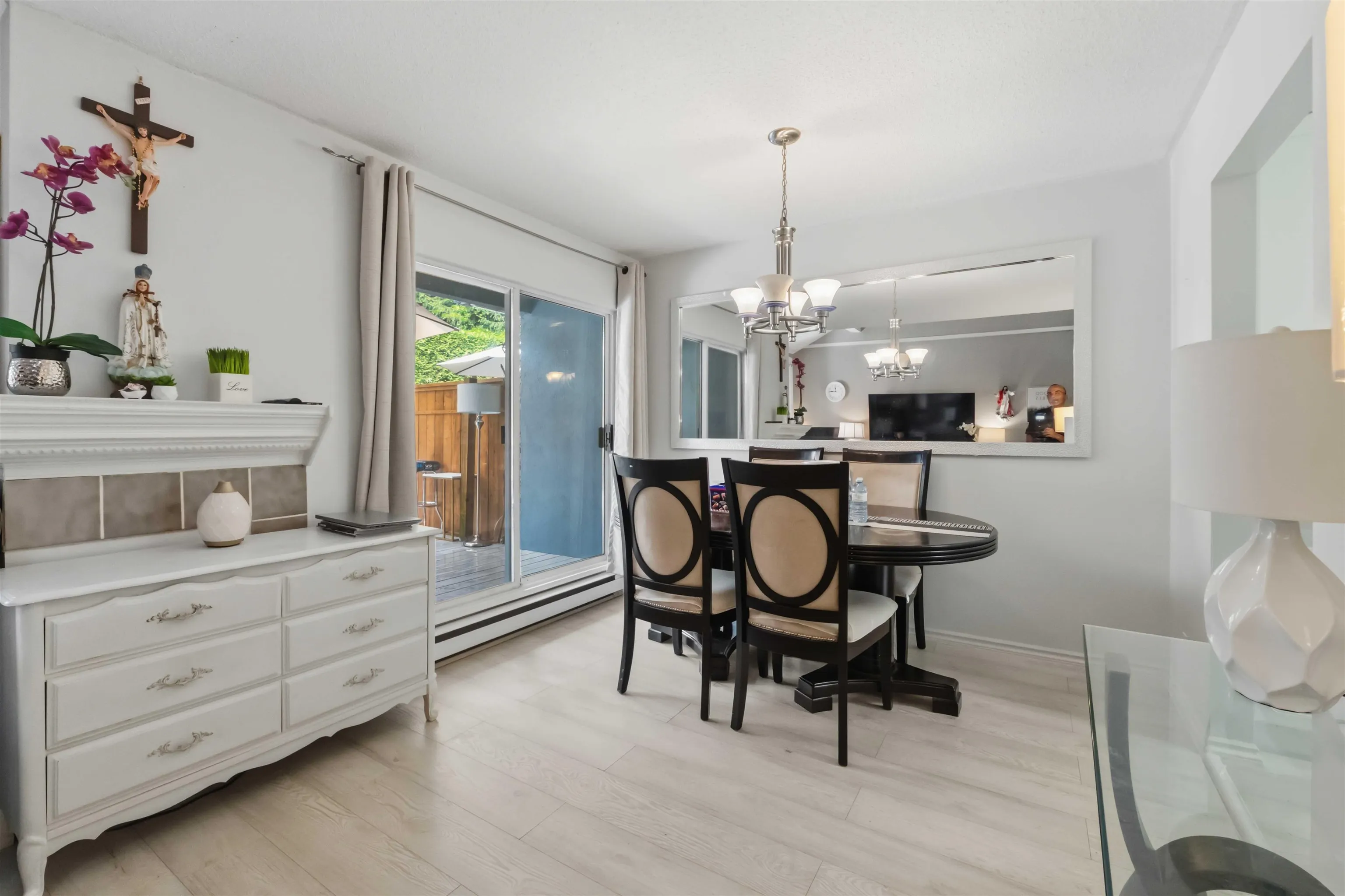 10094 154 Street #2