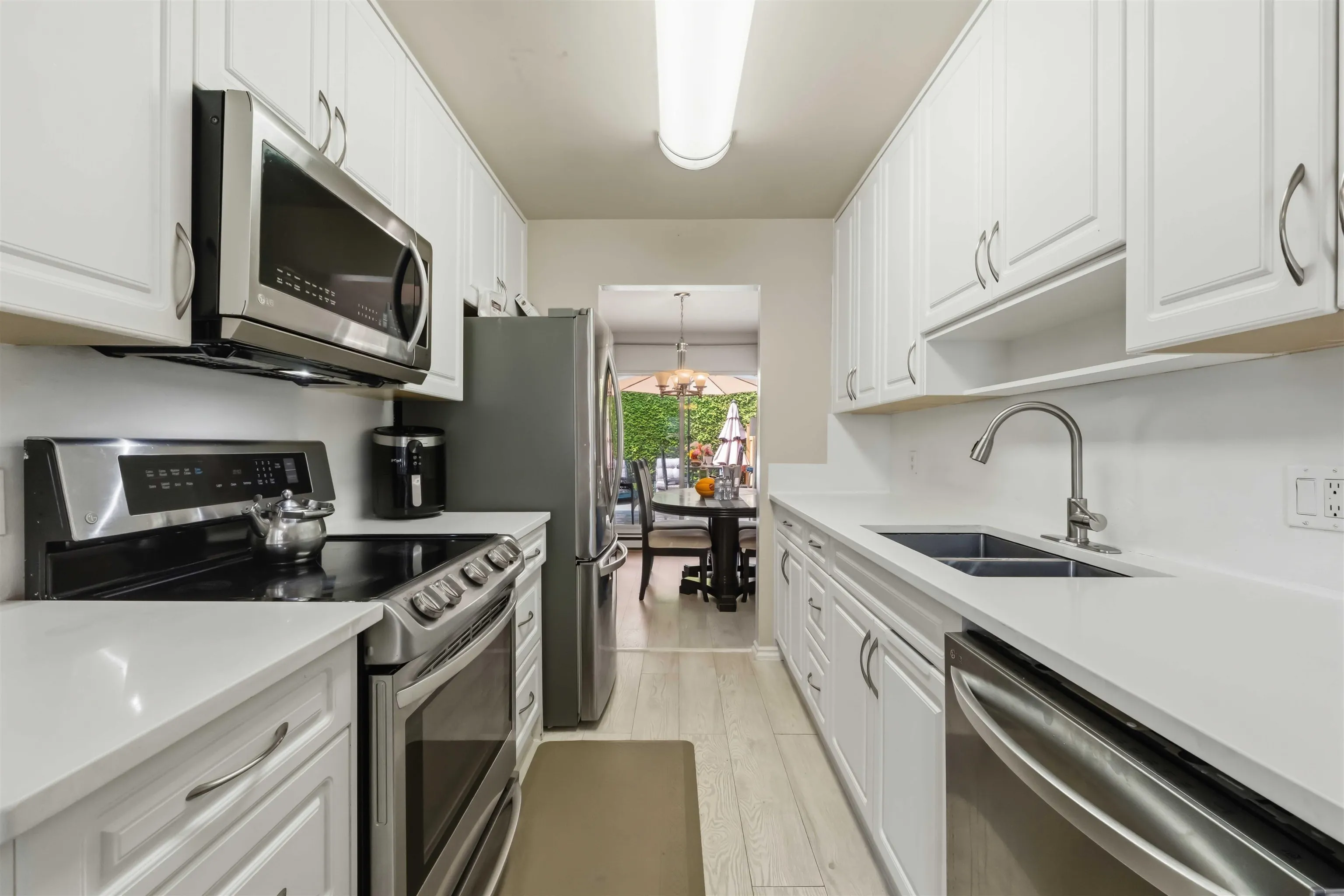 10094 154 Street #2
