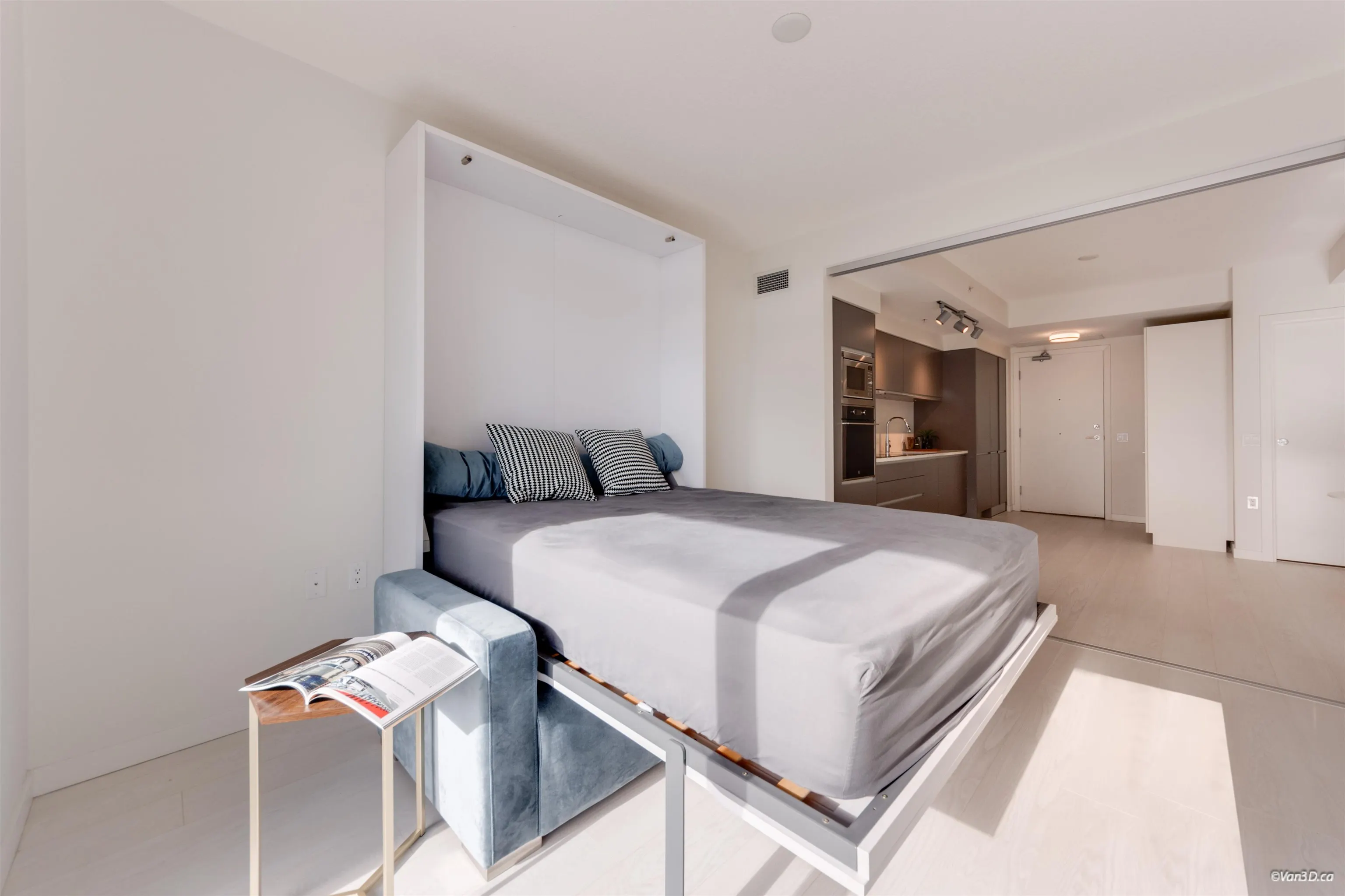 180 E 2nd Avenue #628