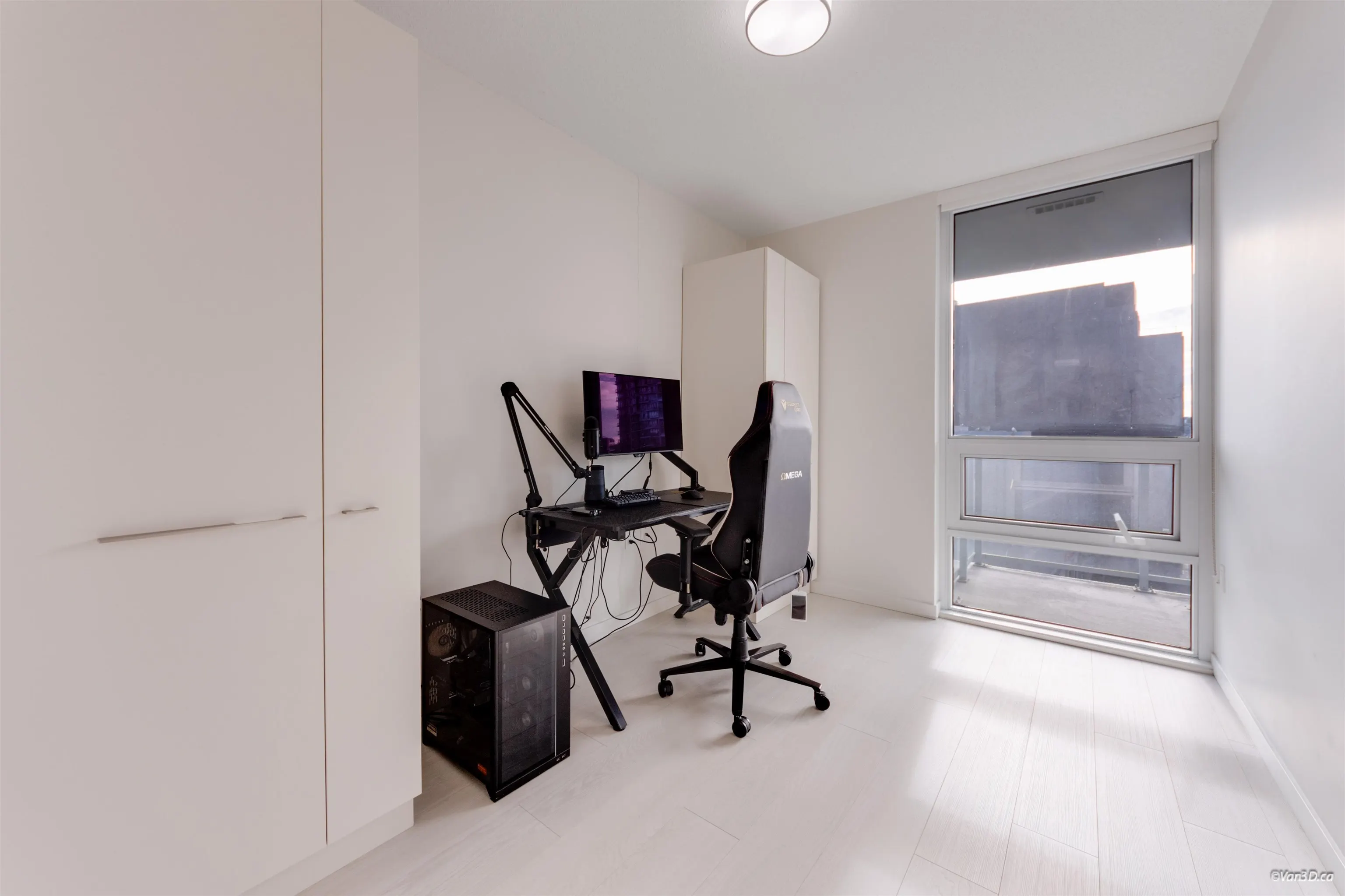 180 E 2nd Avenue #628