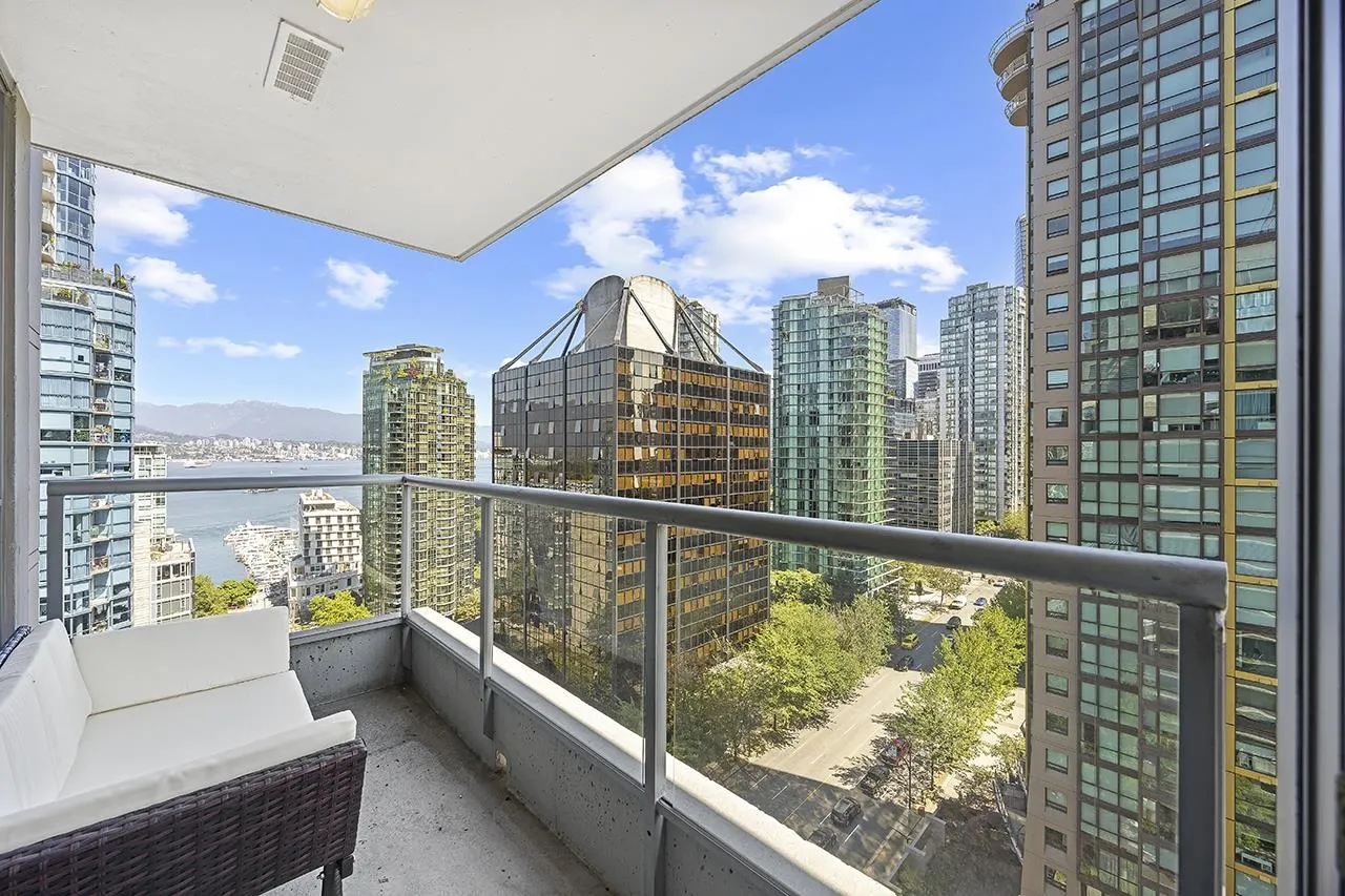 1420 W Georgia Street #1601