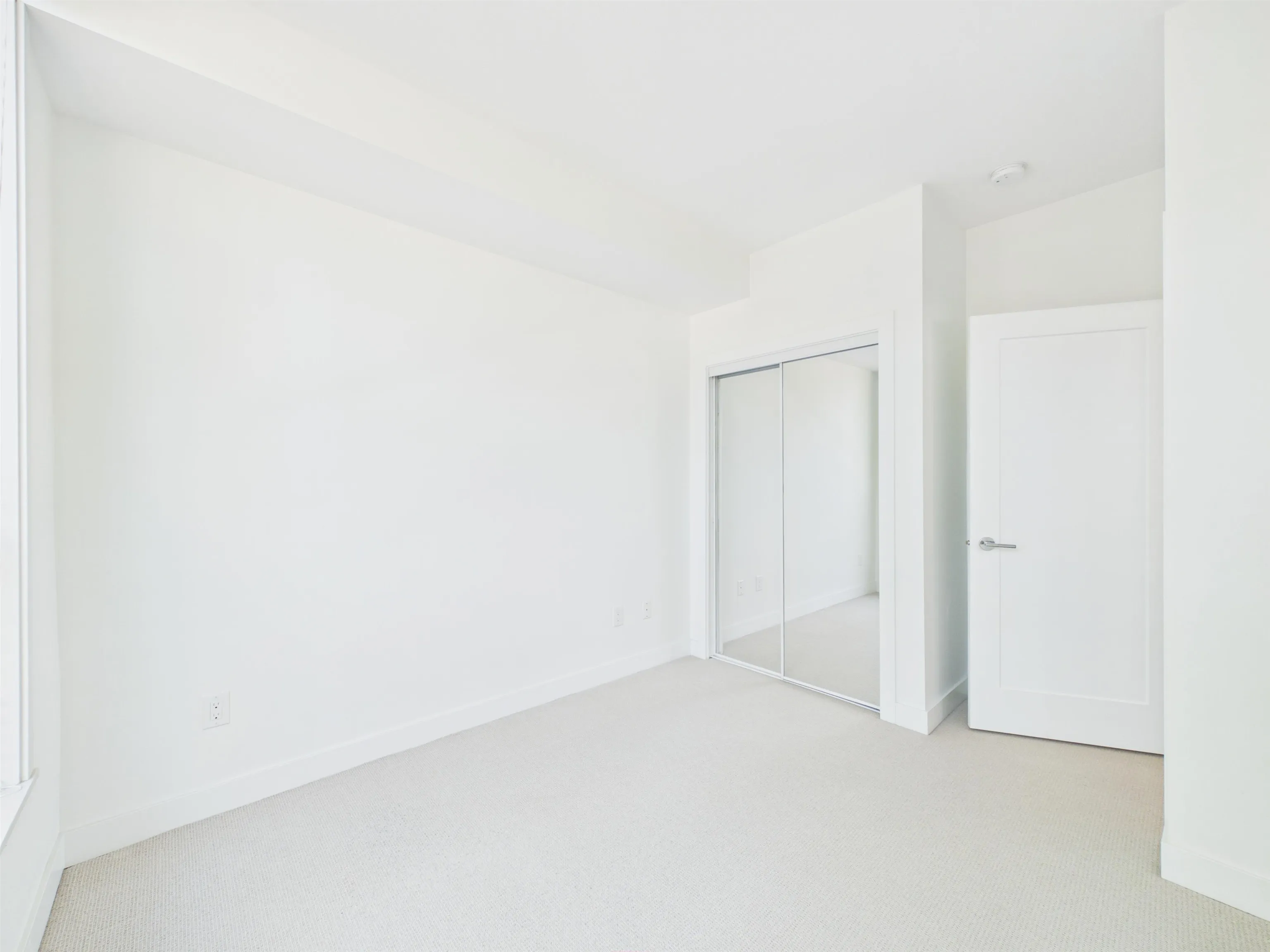 5325 West Boulevard #202