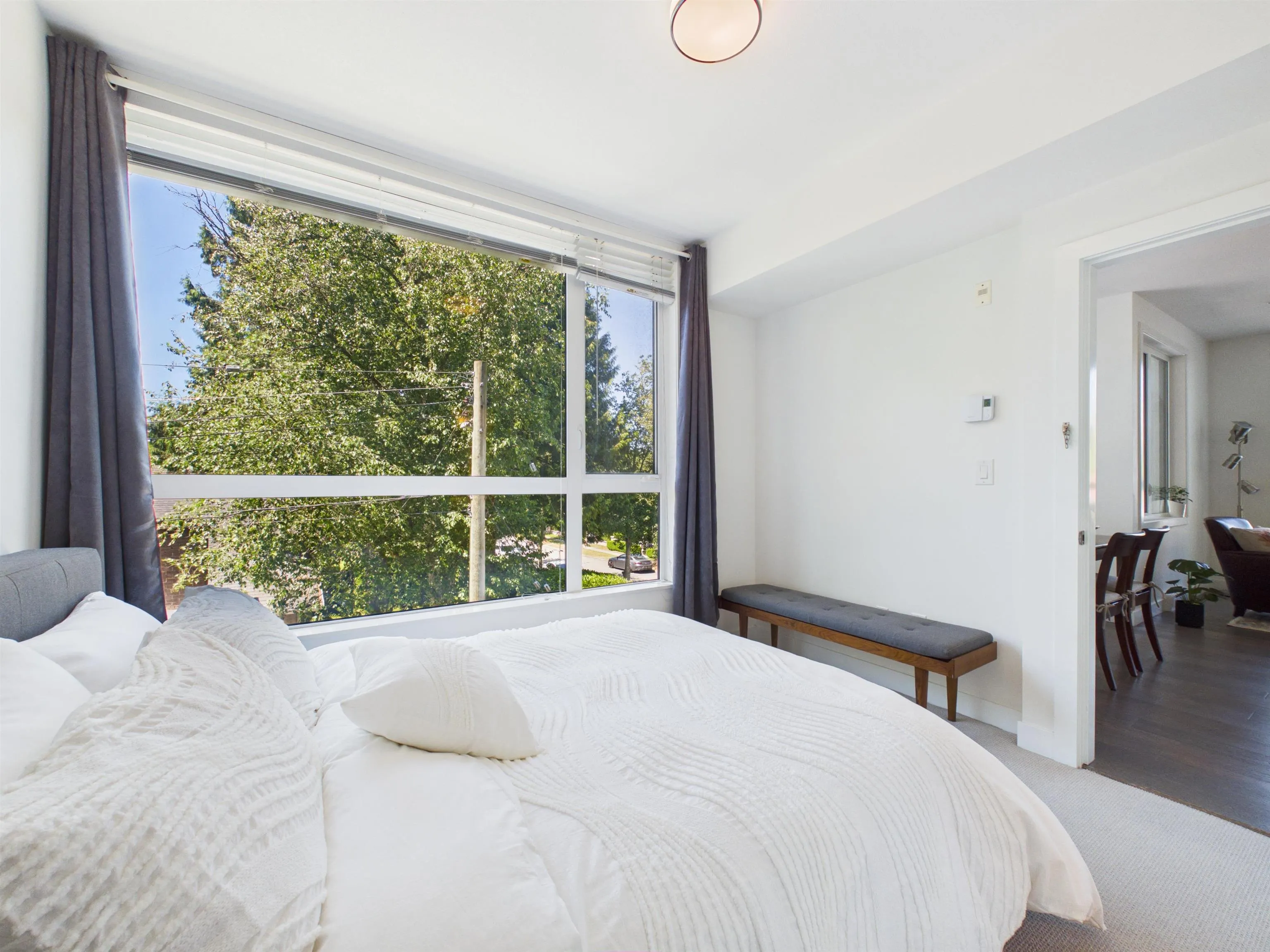 5325 West Boulevard #202