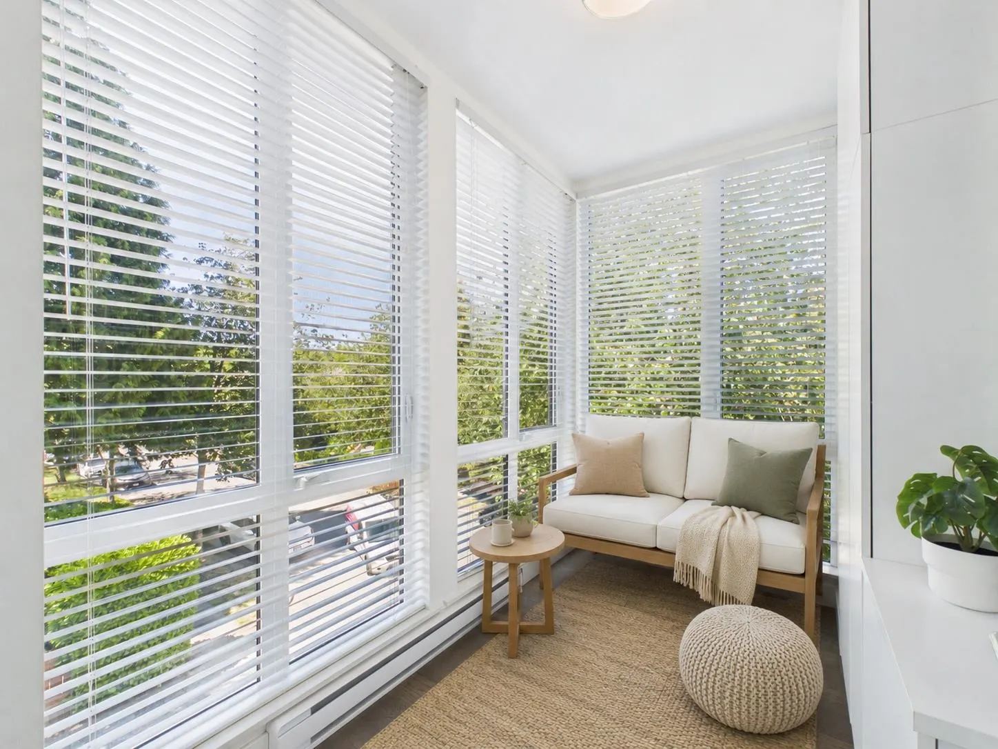 5325 West Boulevard #202