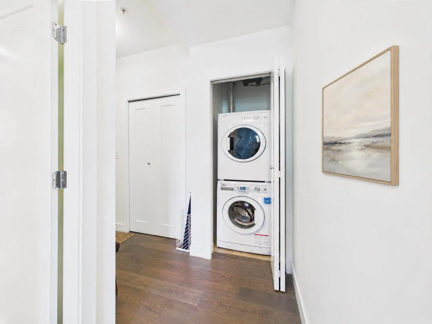 5325 West Boulevard #202