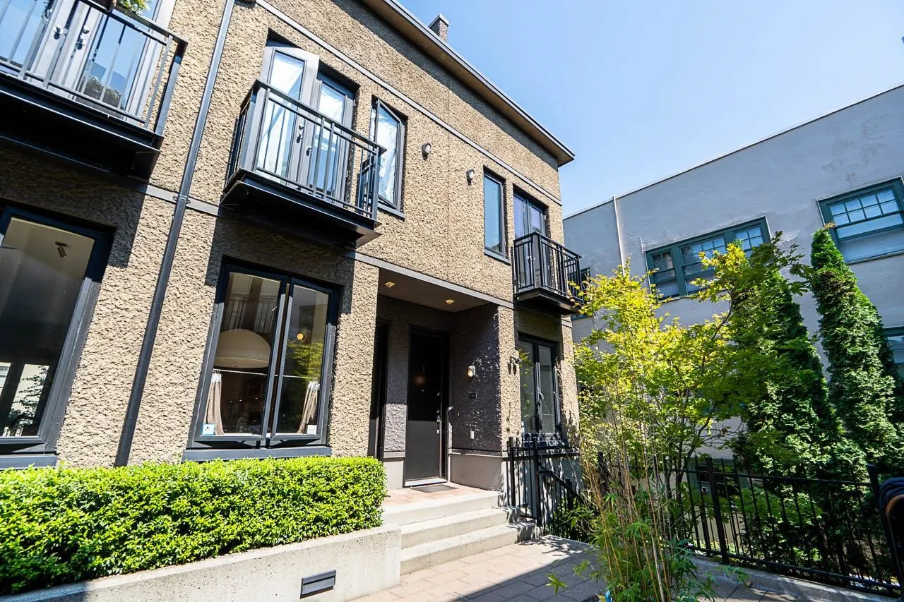 1425 W 11th Avenue #1