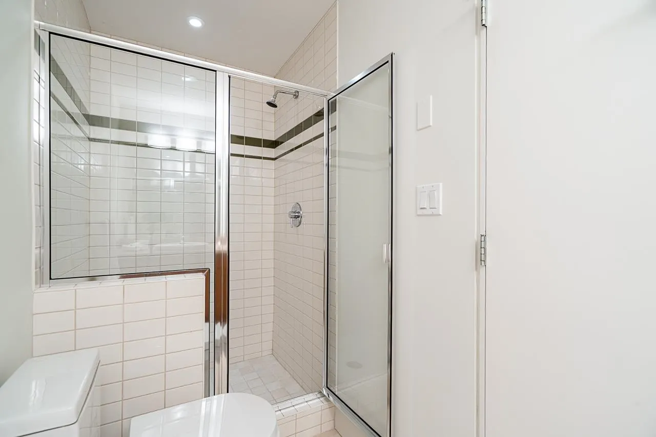 1425 W 11th Avenue #1