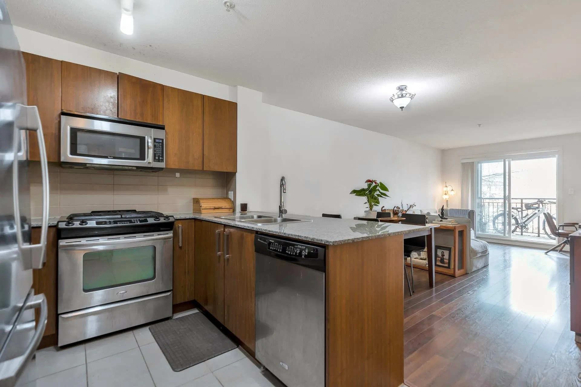 5885 Irmin Street #302