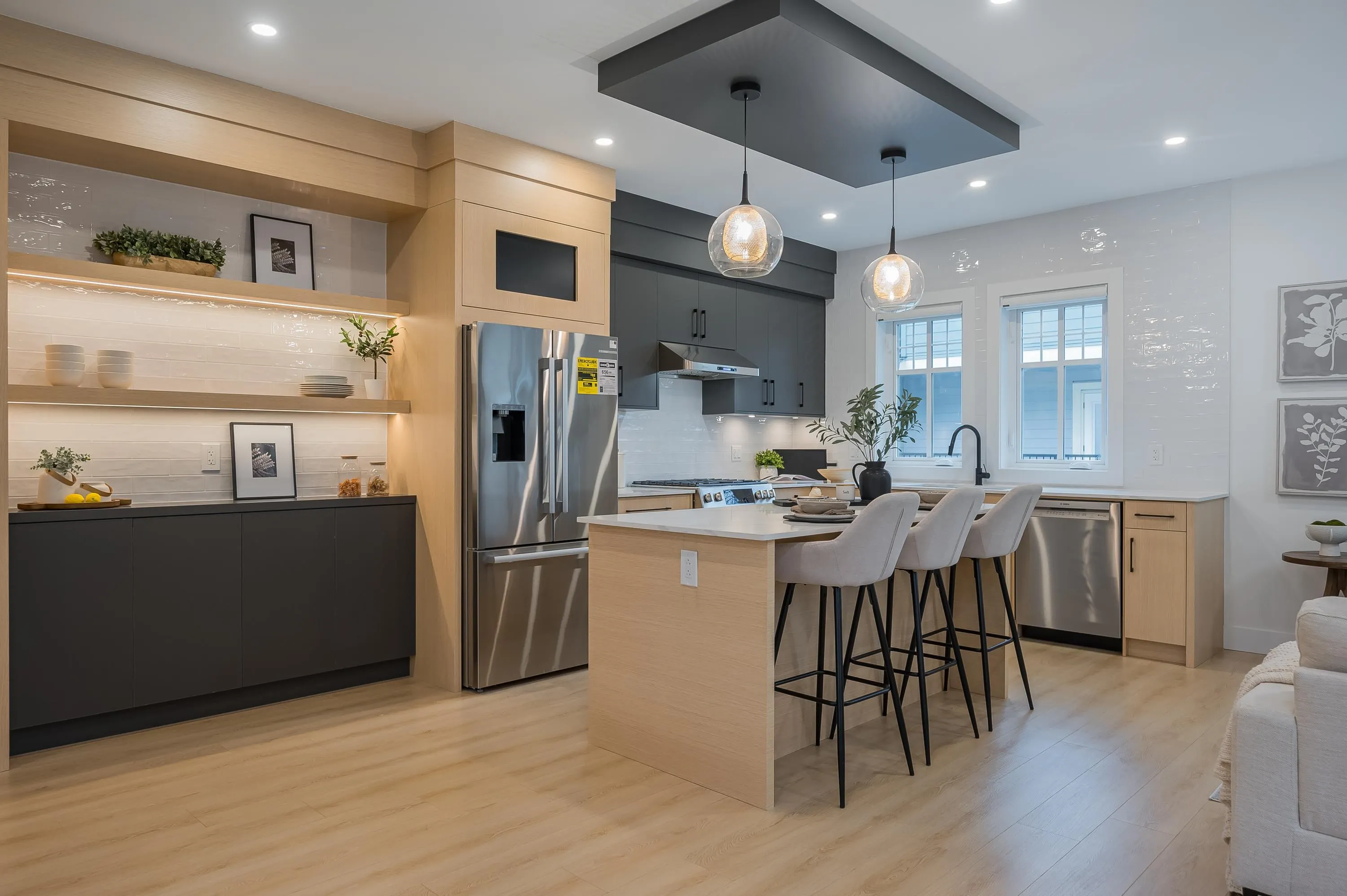 4829 48 Avenue #3