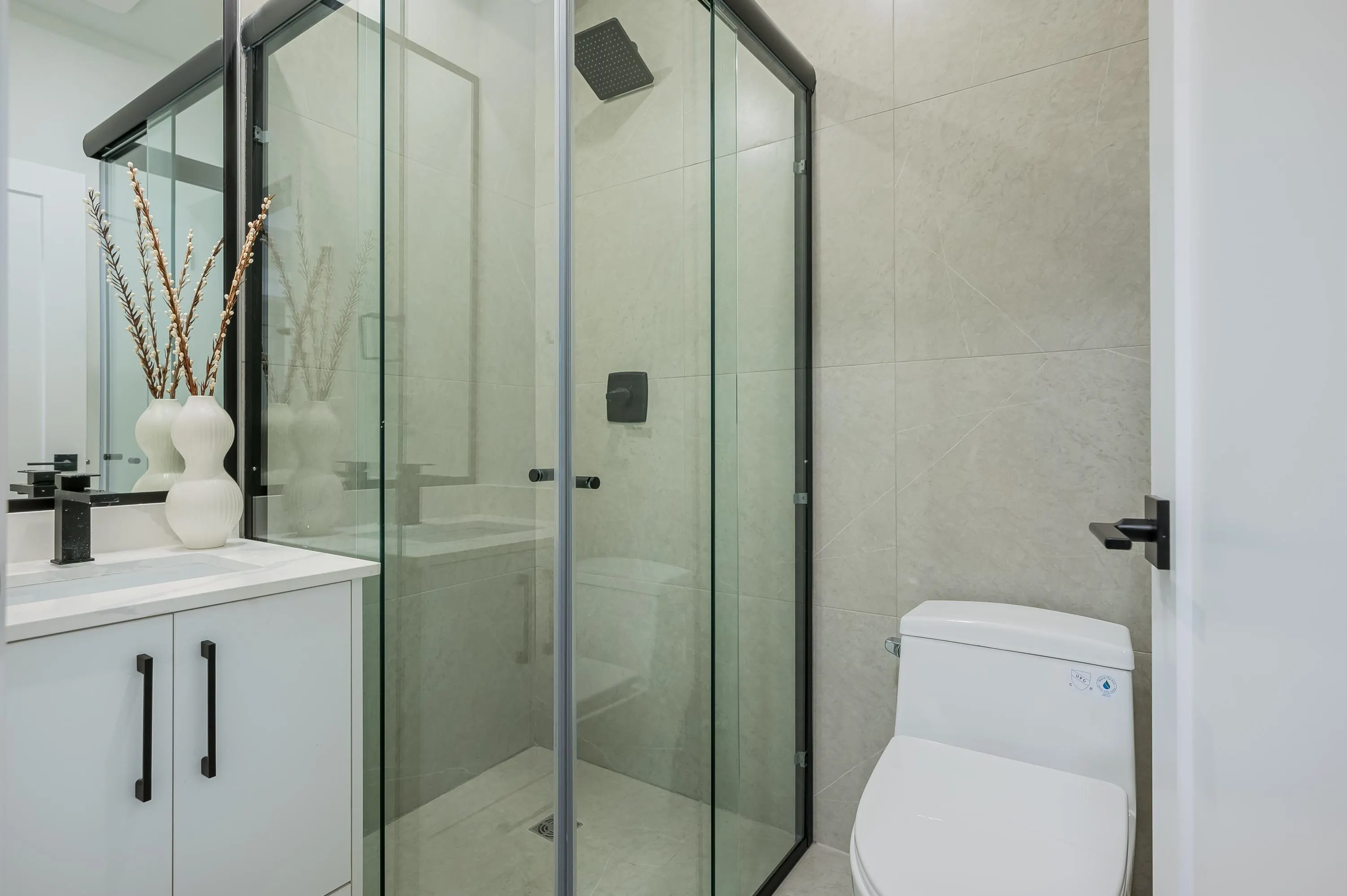 4829 48 Avenue #3