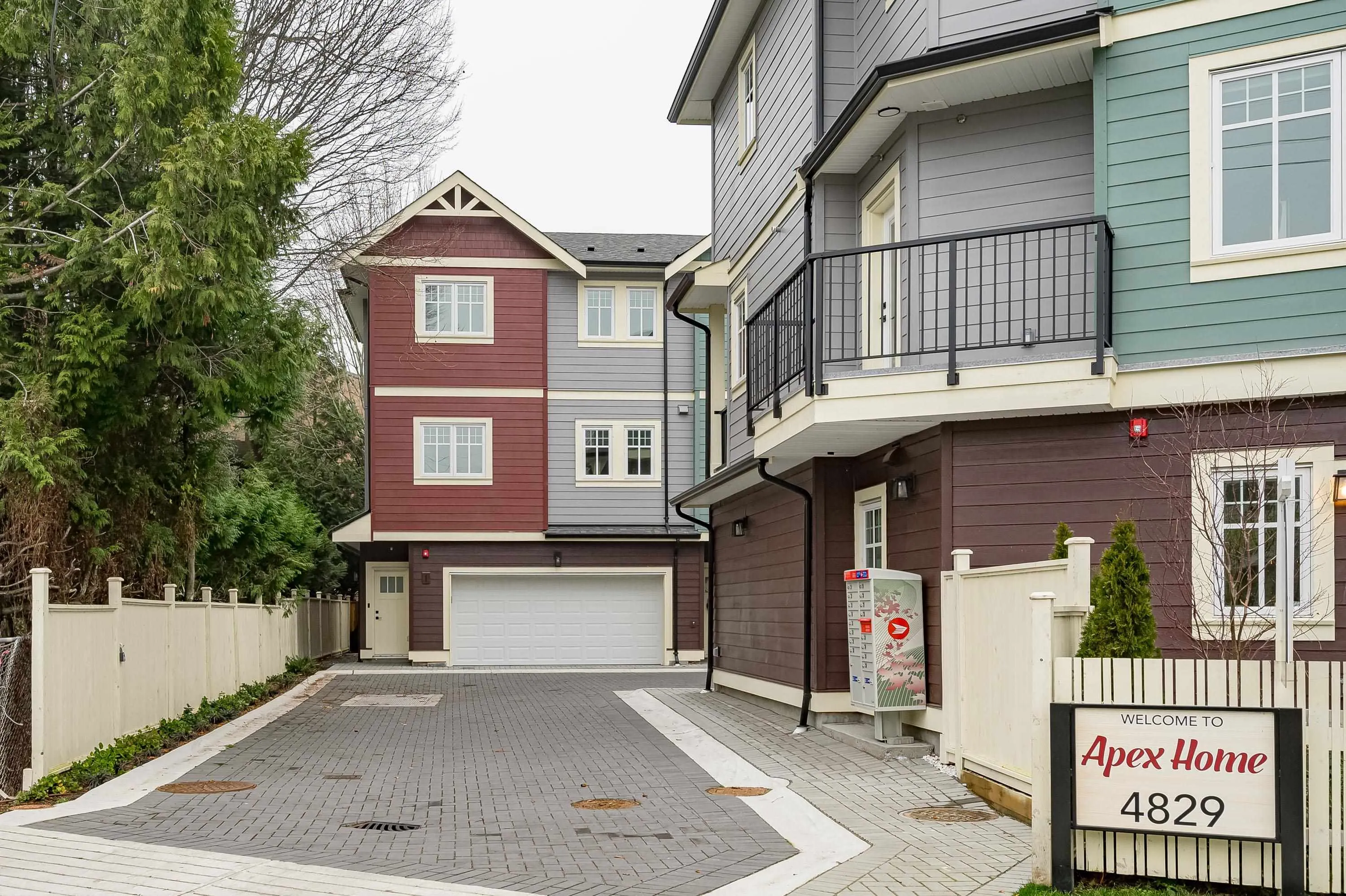 4829 48 Avenue #3