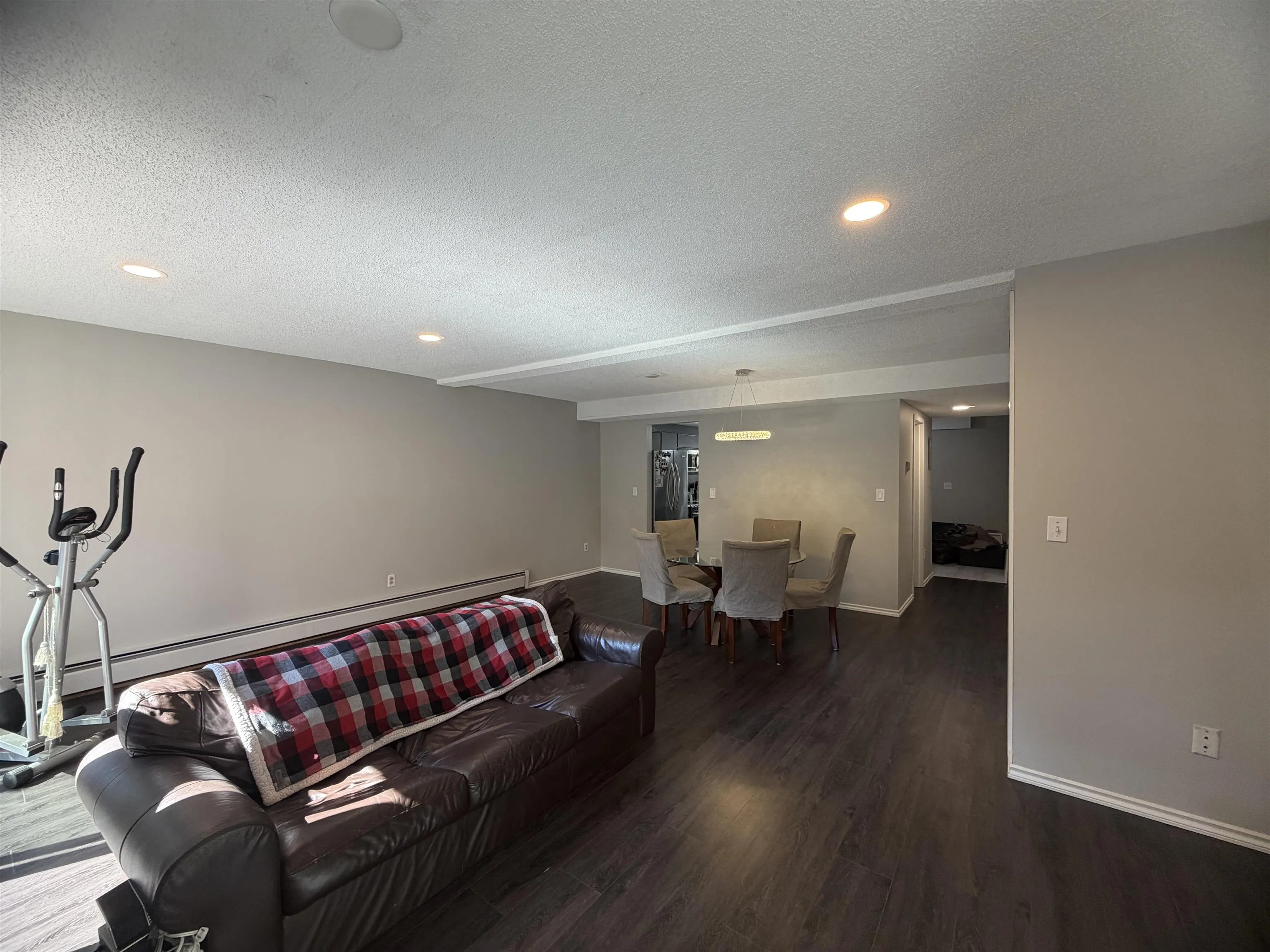 7486 138 Street #165