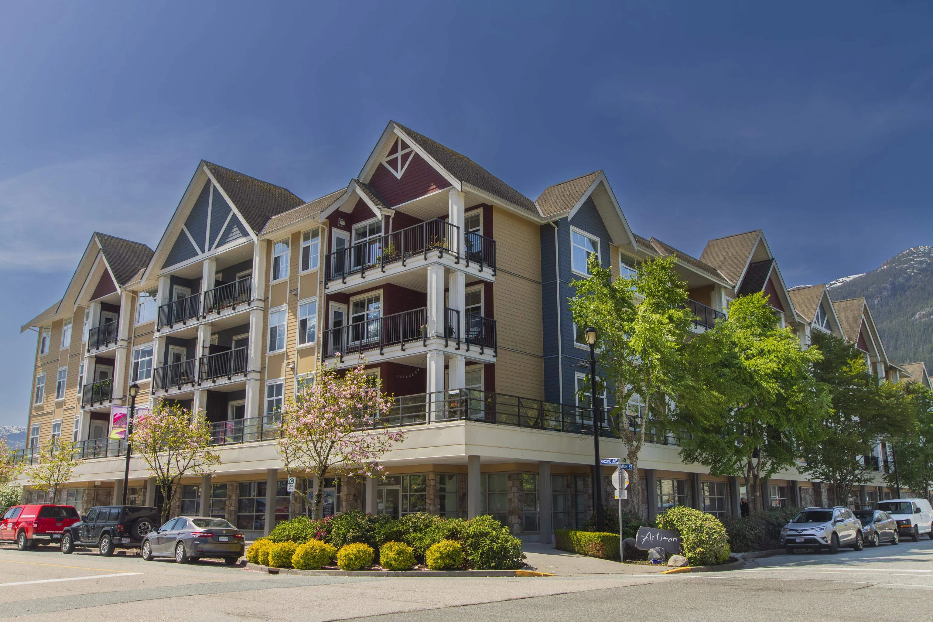 1336 Main Street #207