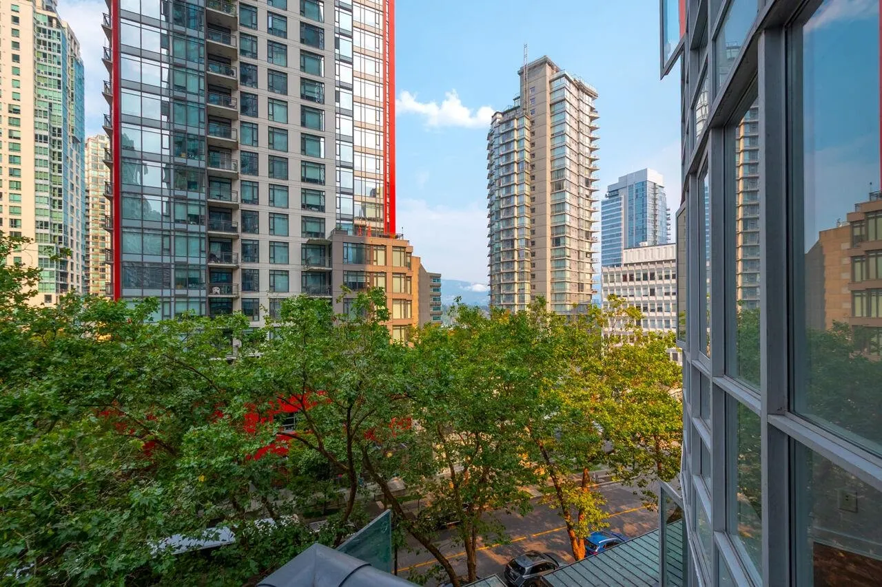 1189 Melville Street #507