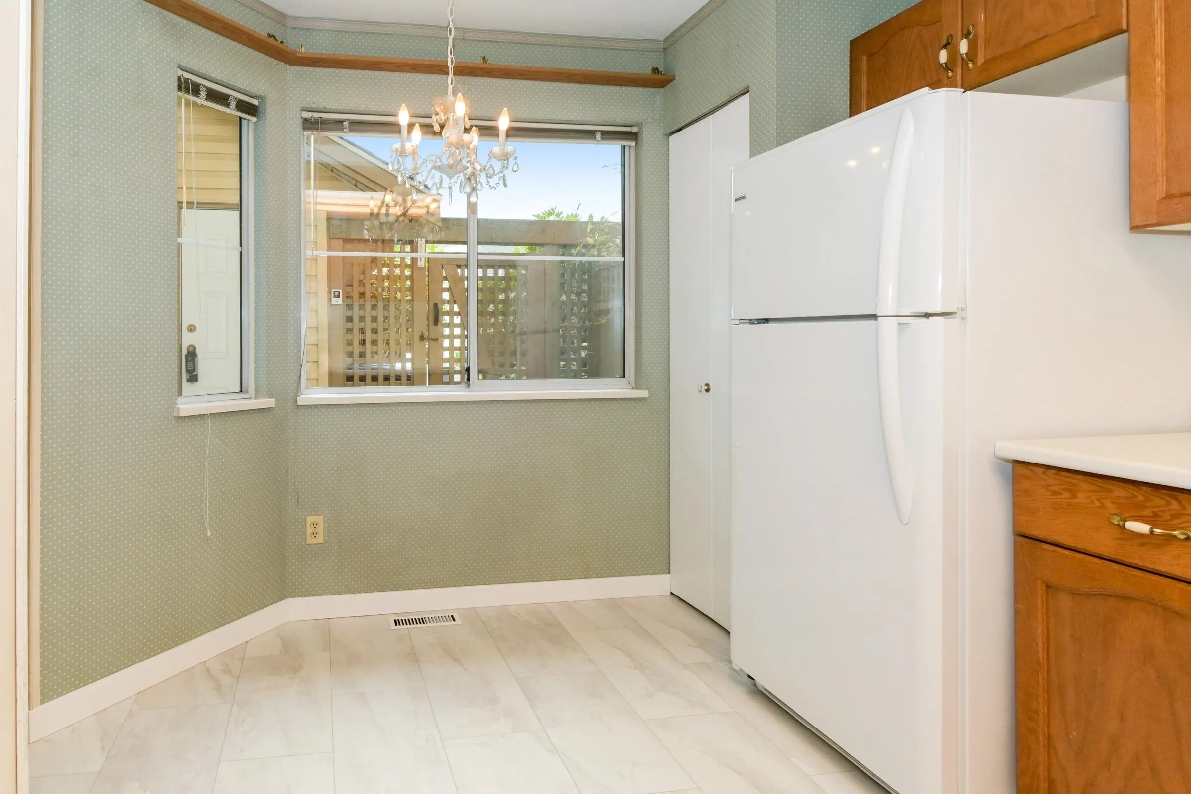 6140 192 Street #8