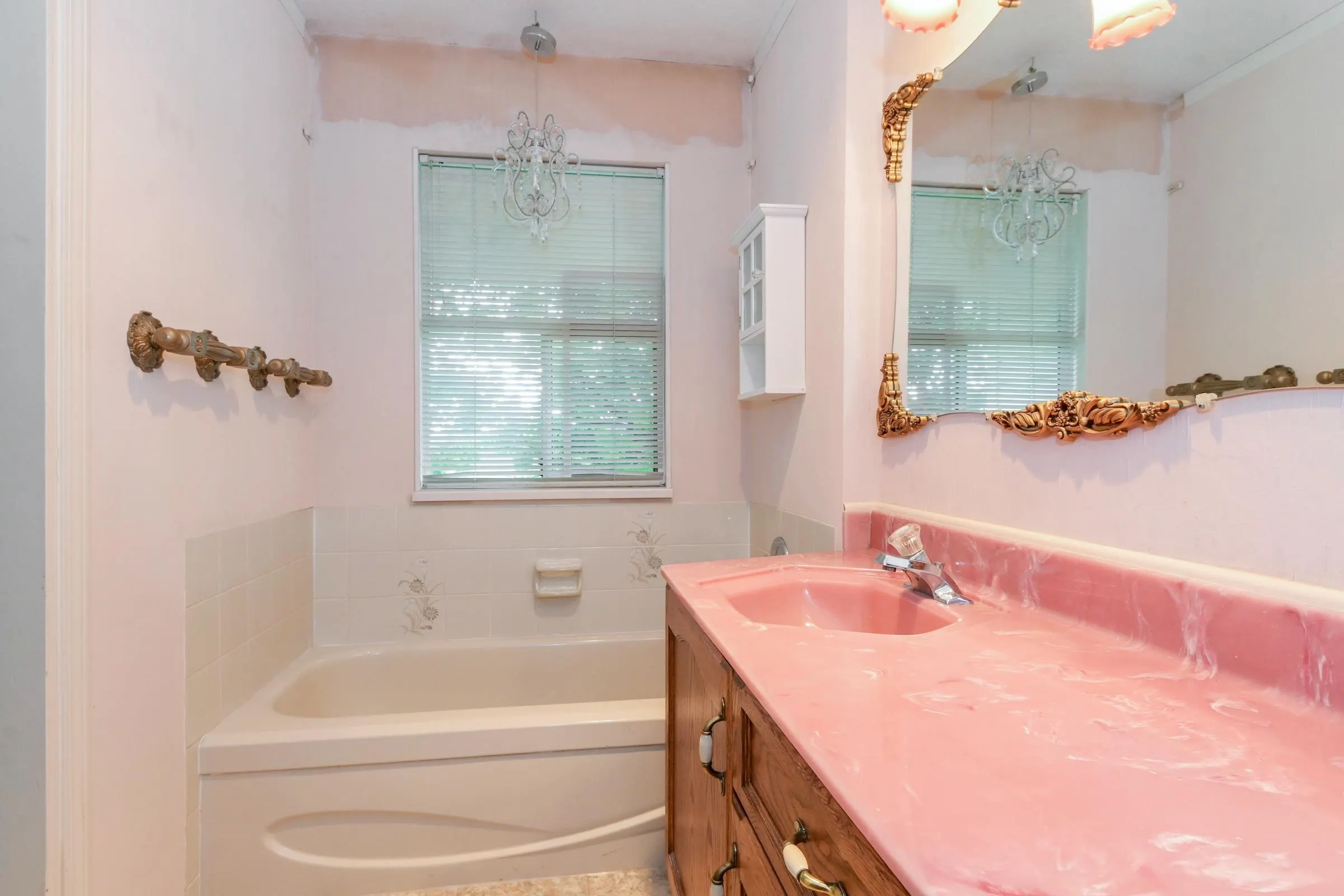6140 192 Street #8