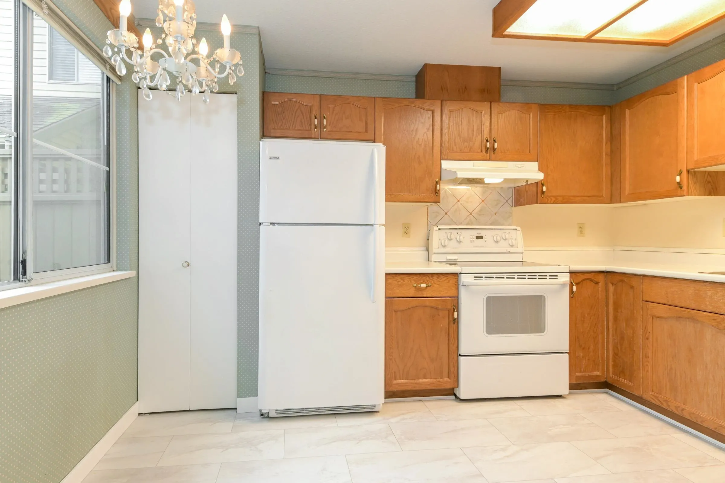 6140 192 Street #8