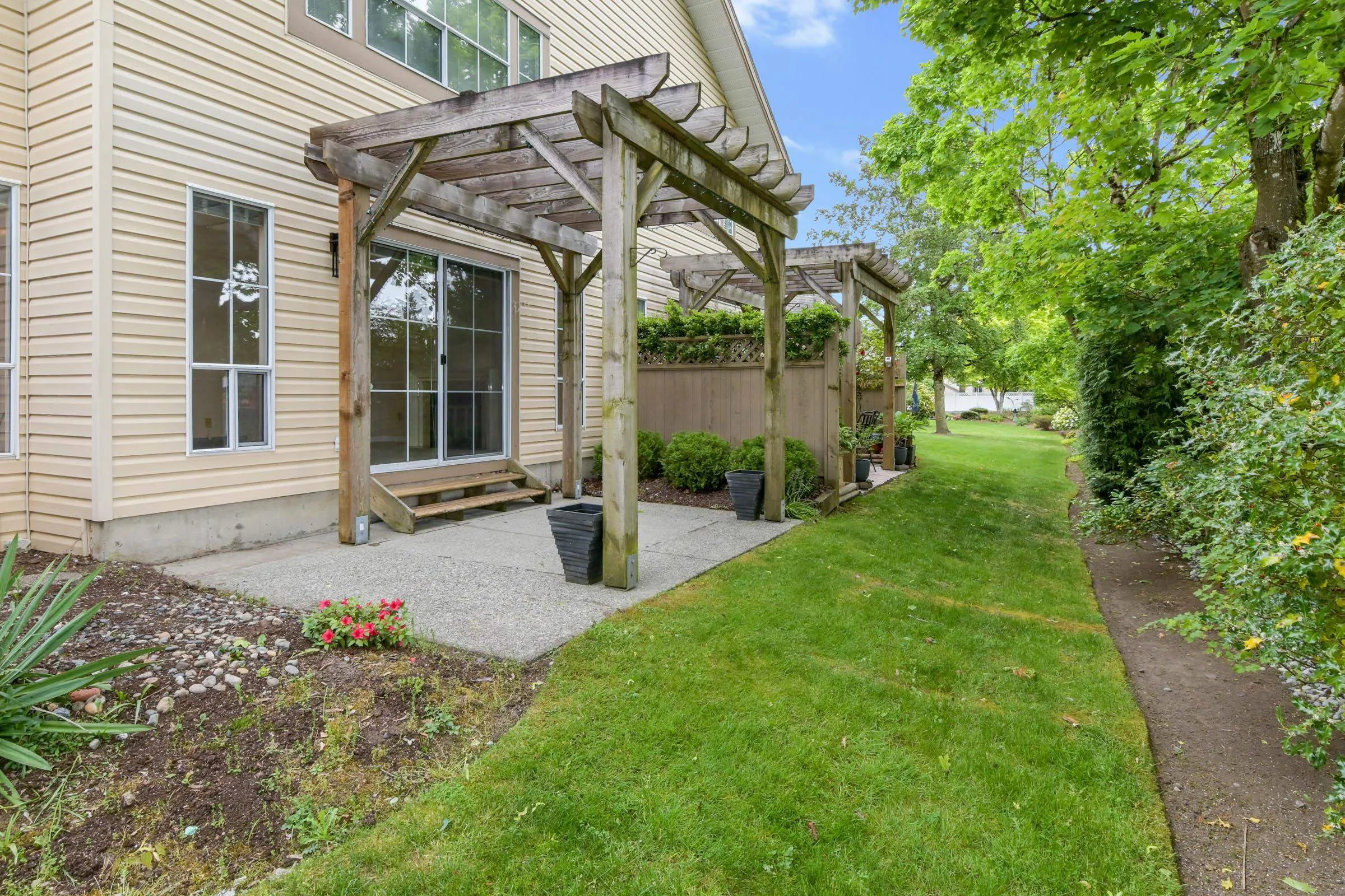 6140 192 Street #8