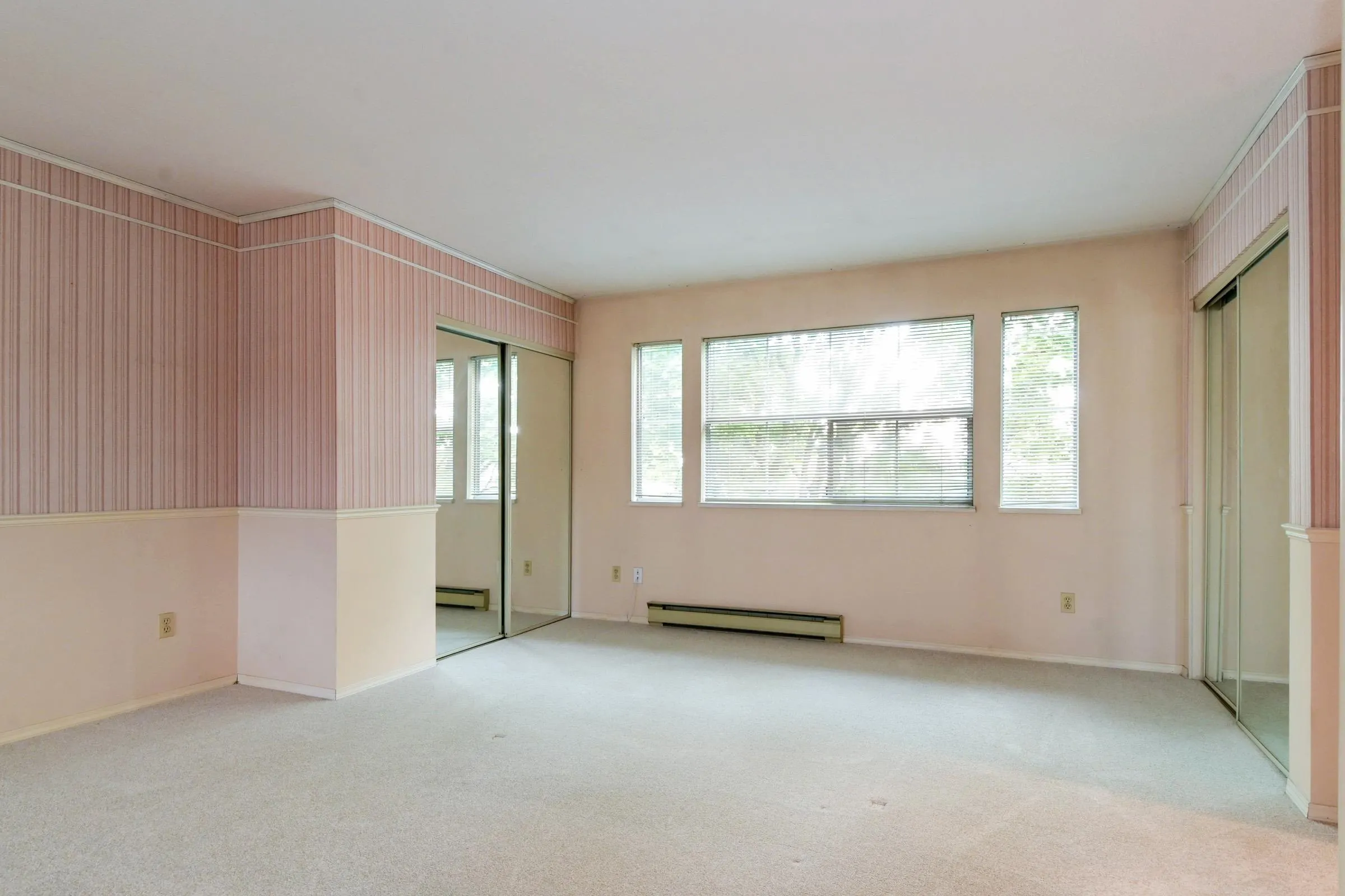 6140 192 Street #8