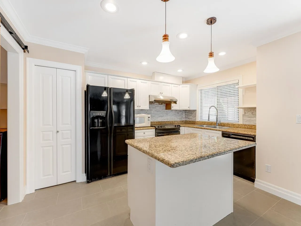 6449 Blackwood Lane #8
