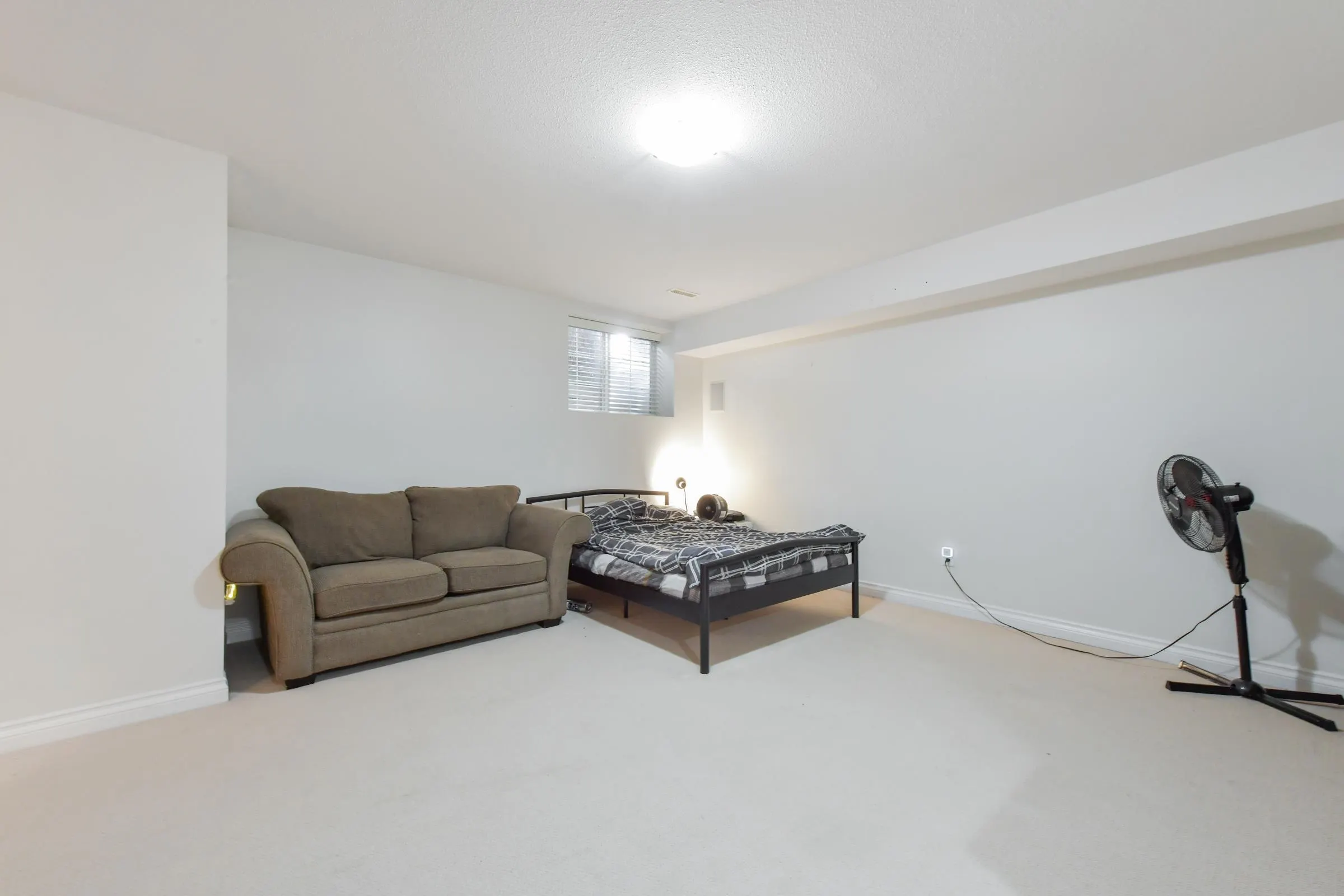 18043 70 Avenue