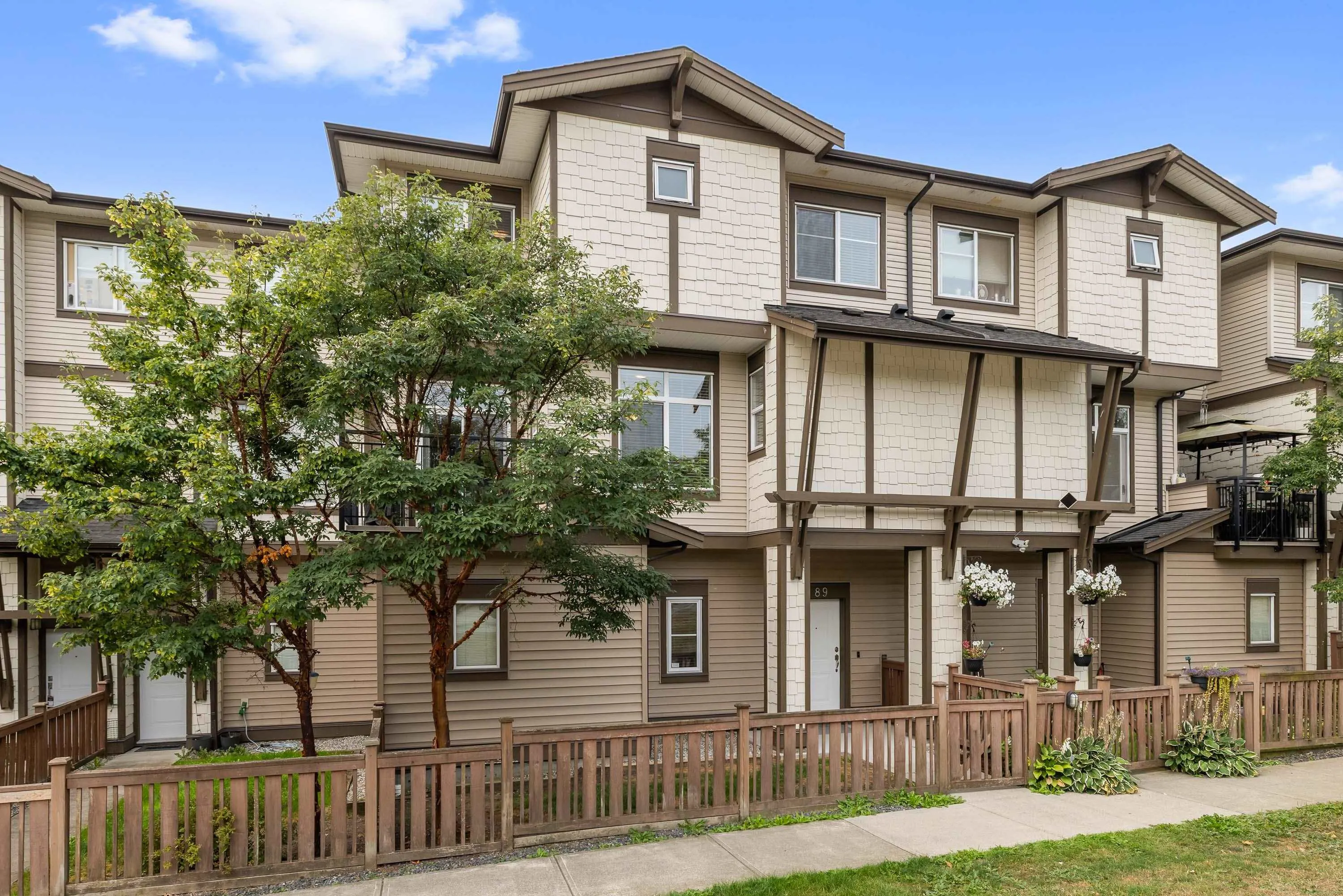 19433 68 Avenue #89