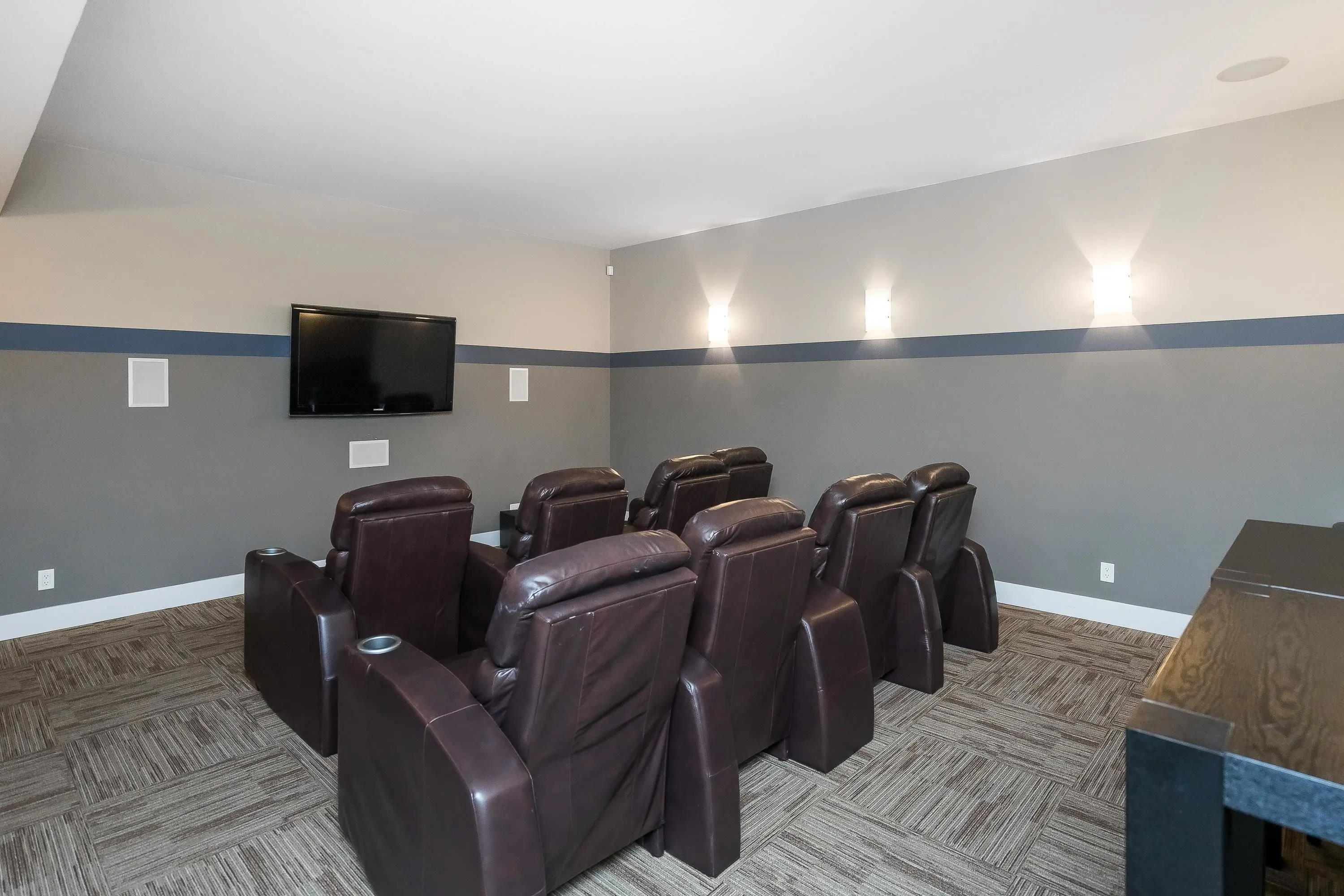 19433 68 Avenue #89