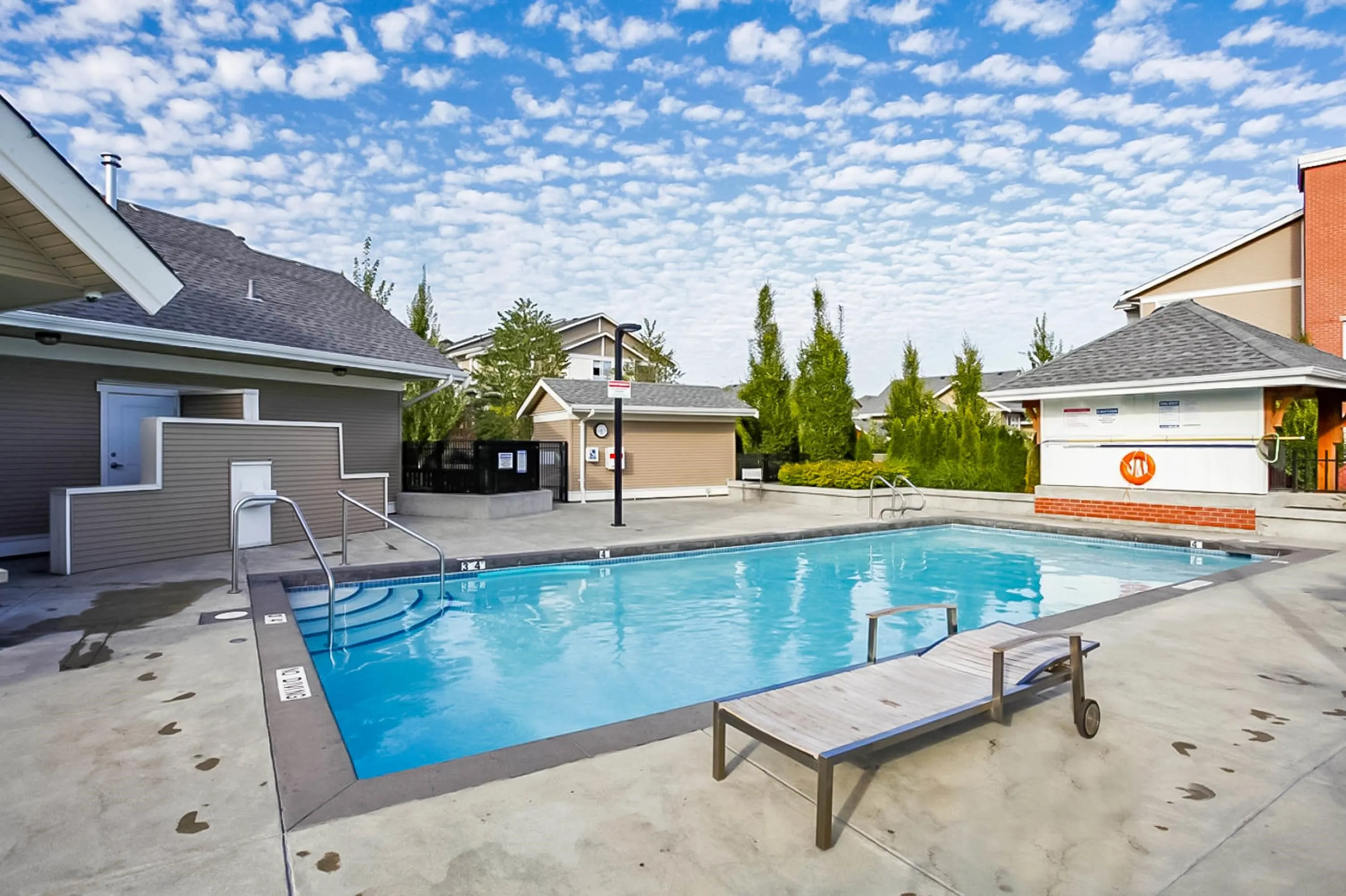 19433 68 Avenue #89