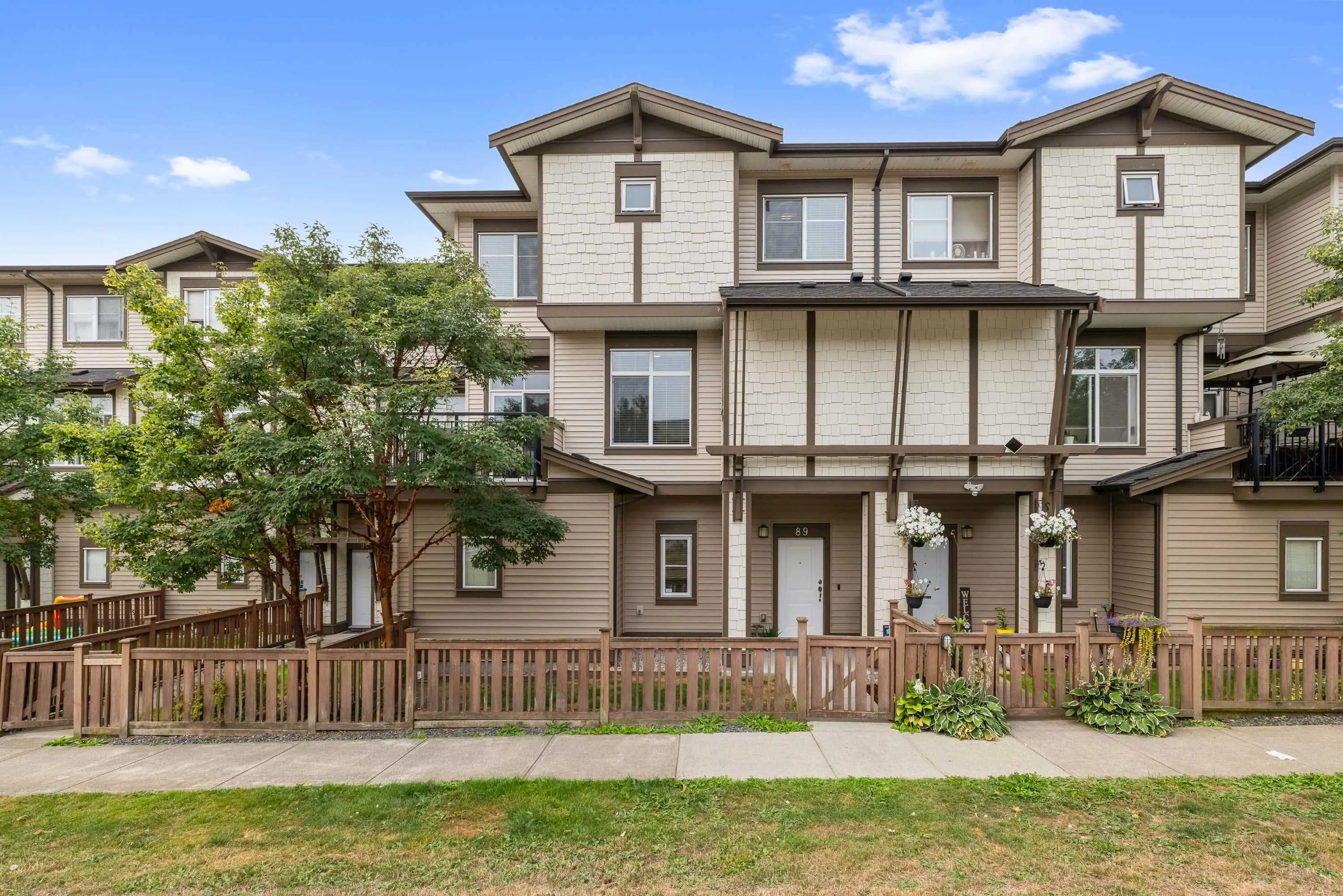 19433 68 Avenue #89