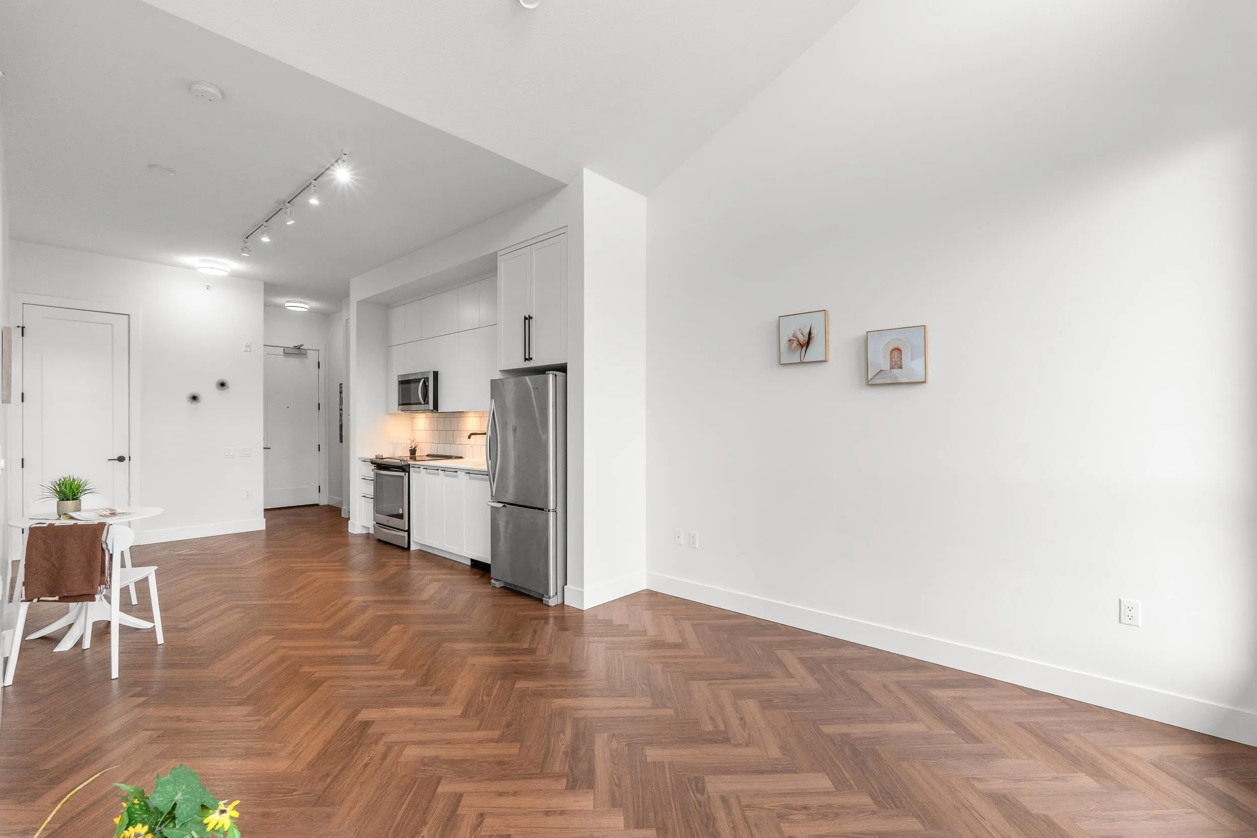 14968 101a Avenue #422