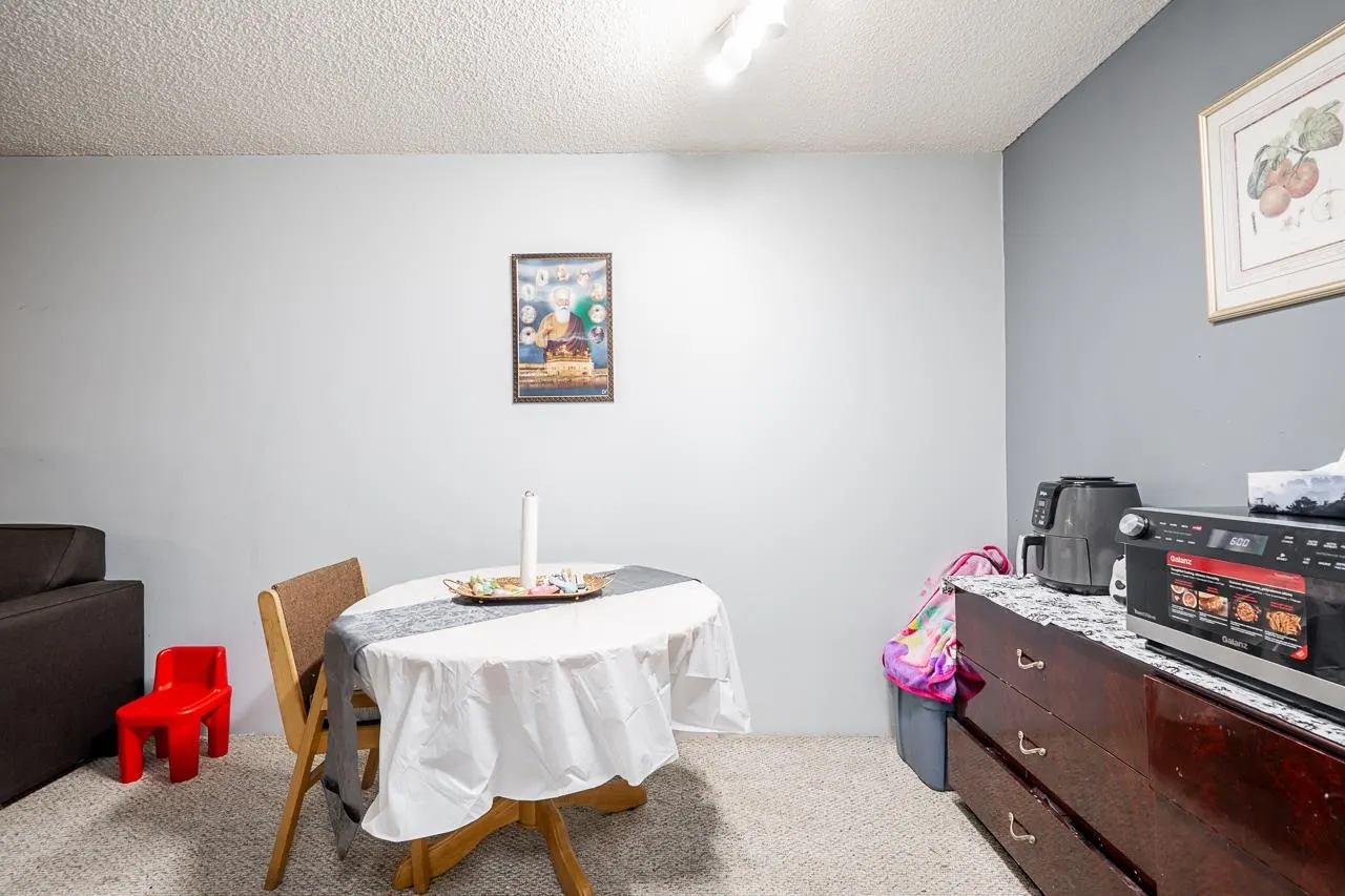 15238 100 Avenue #209