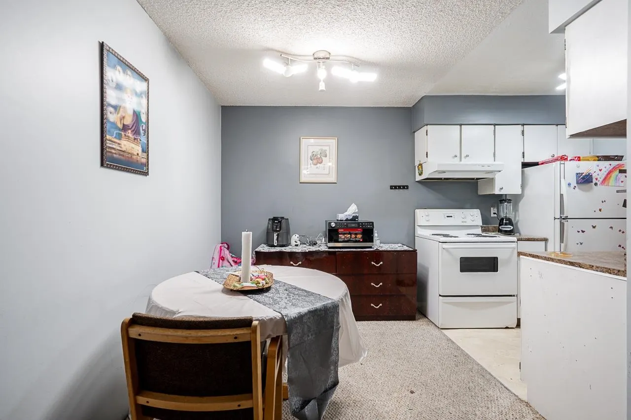 15238 100 Avenue #209