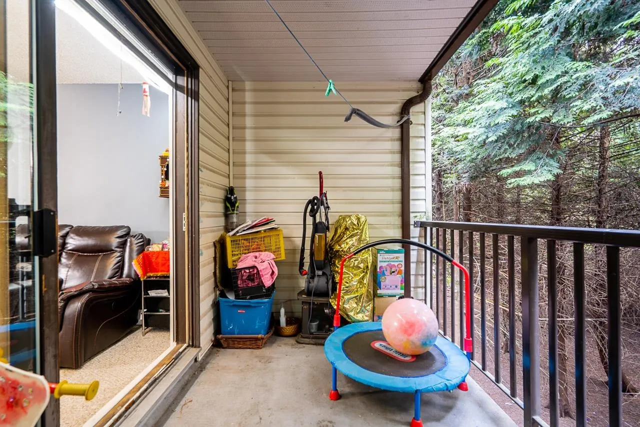 15238 100 Avenue #209