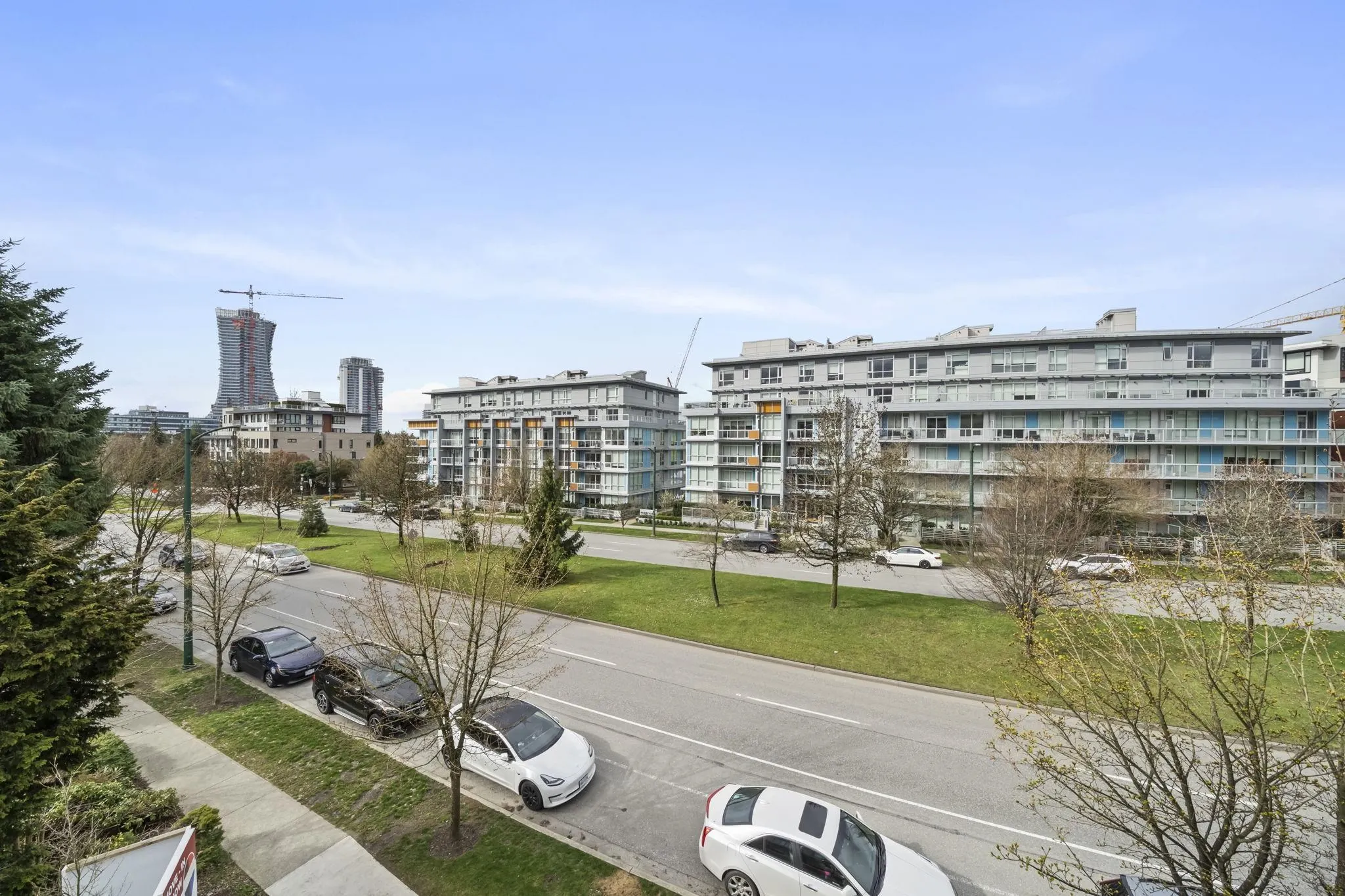 5212 Cambie Street #307